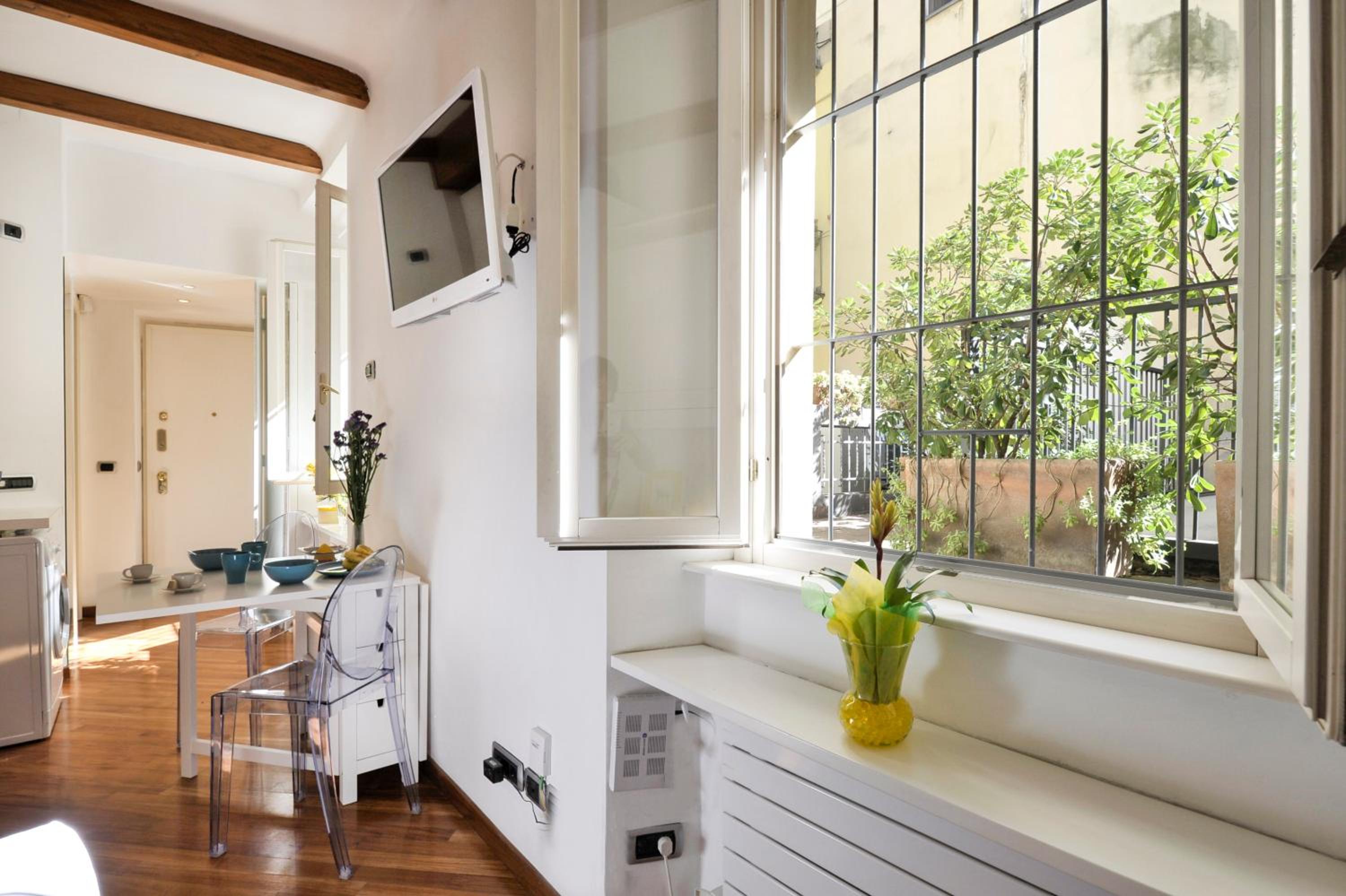 Montenapoleone Suite in the heart of Milan - Best Location Possible