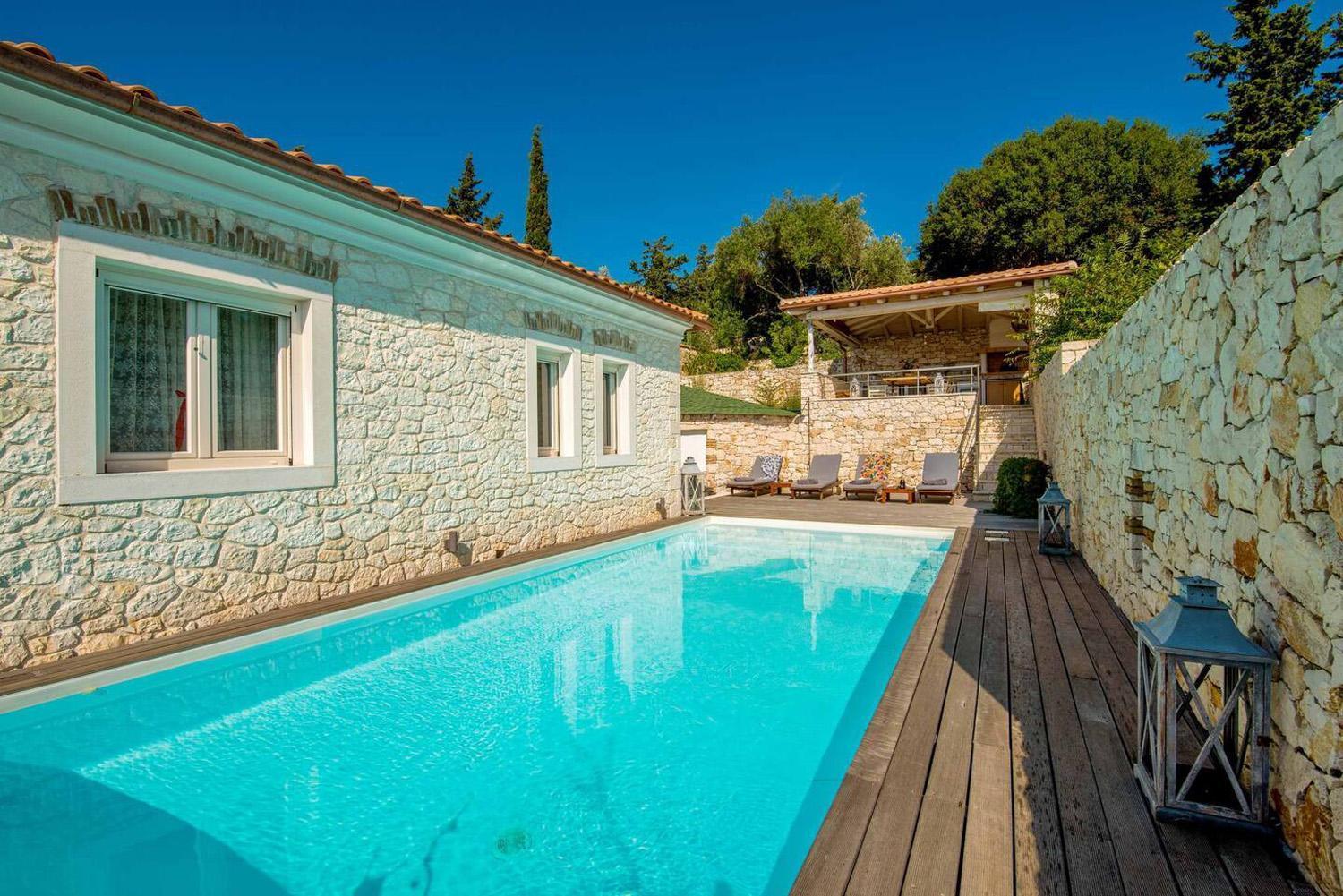 Villa Lithos