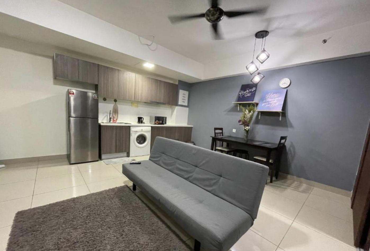 Comfy and Sweethome Hyve Suite Soho Cyberjaya photo 4