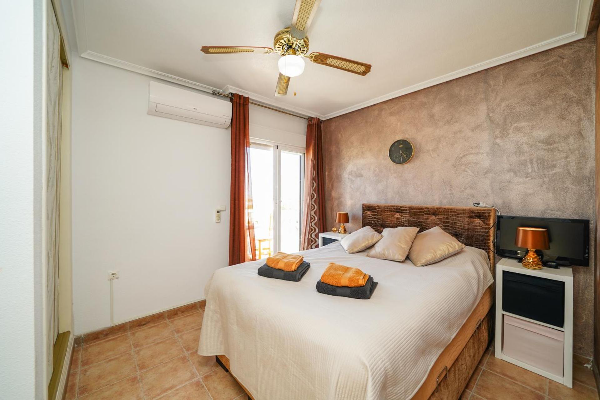 Dúplex con piscina comunitaria en La Florida