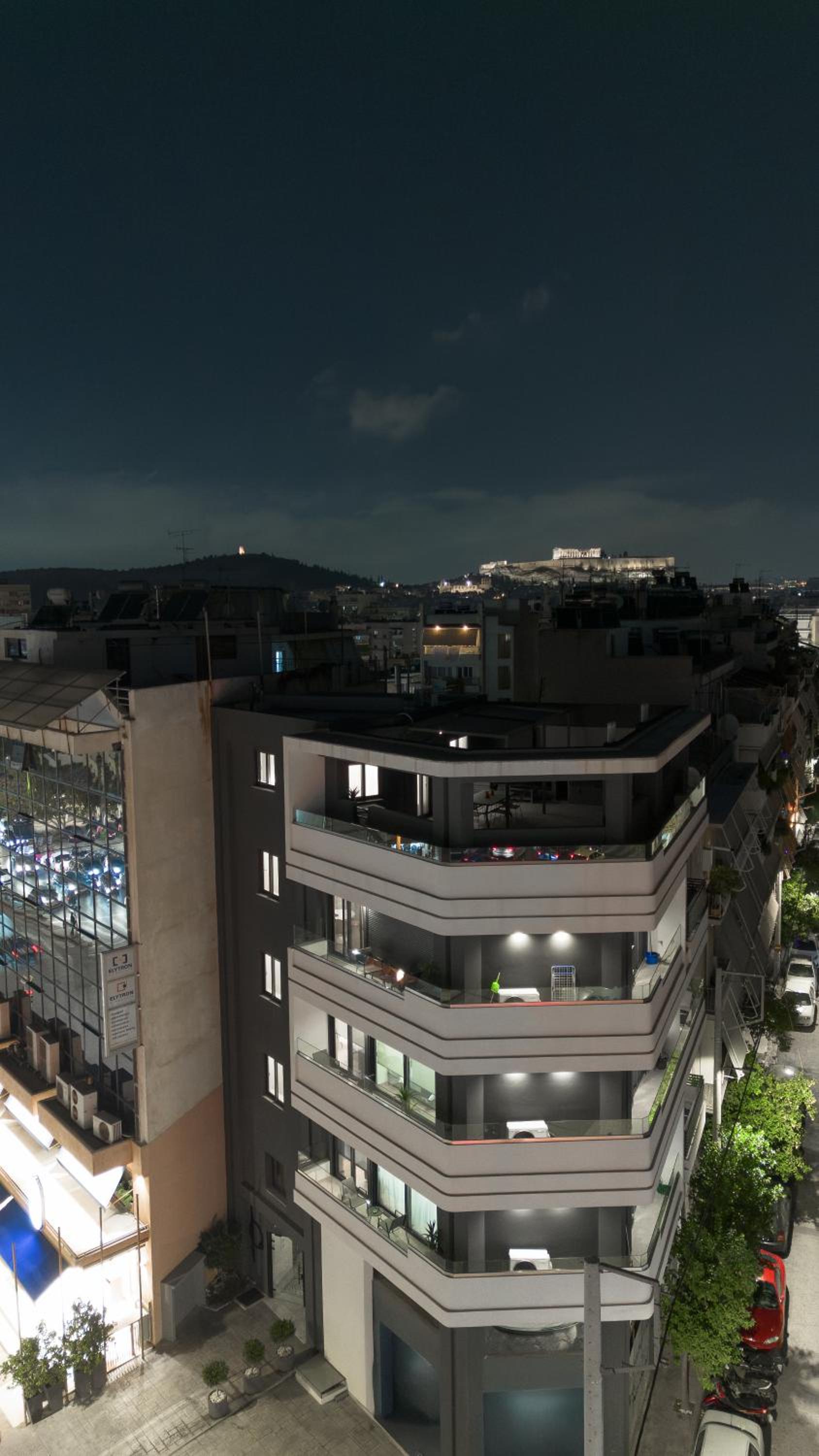 Kosmos Luxury Residences