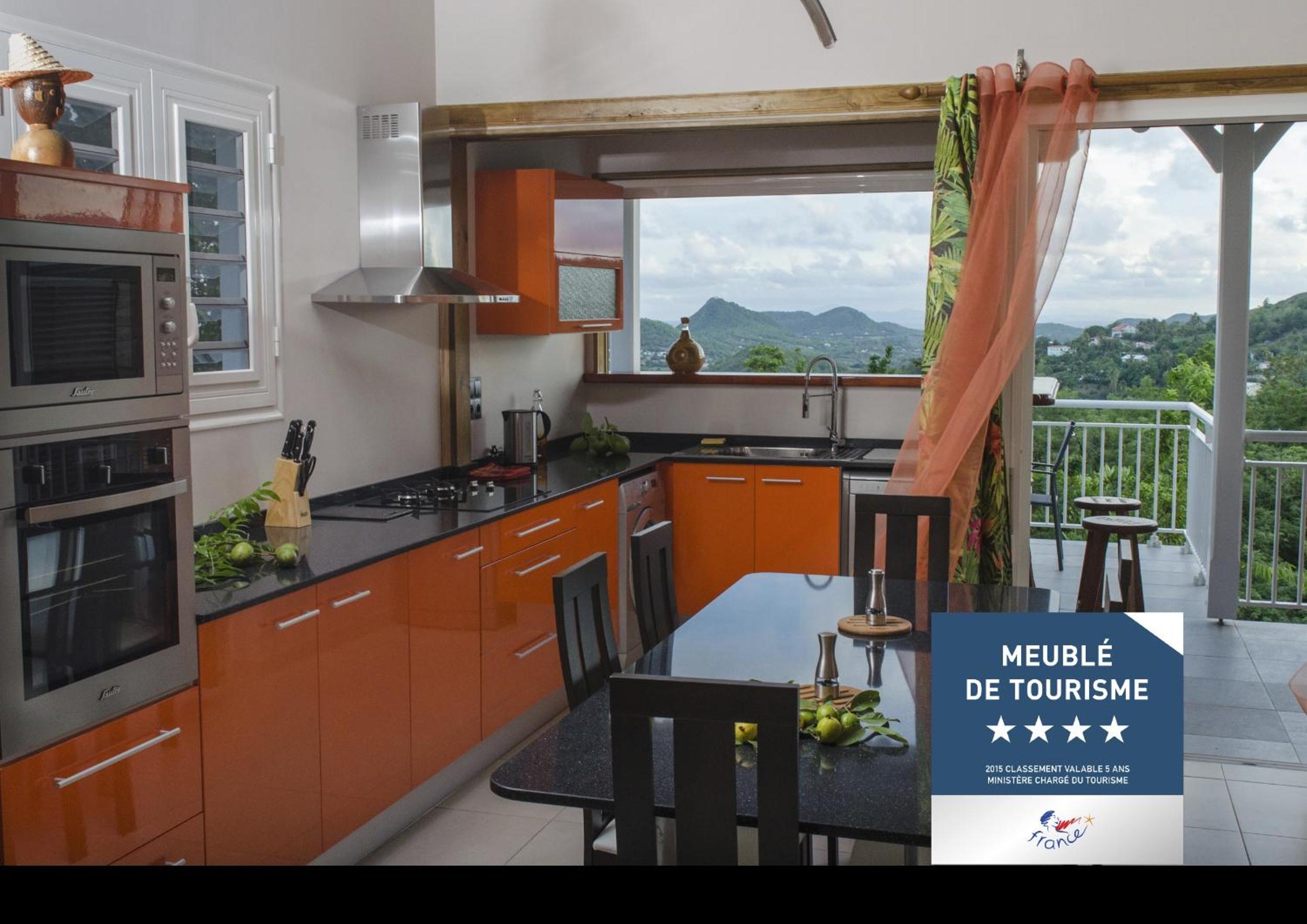 Residence Can' Hibiscus view 2