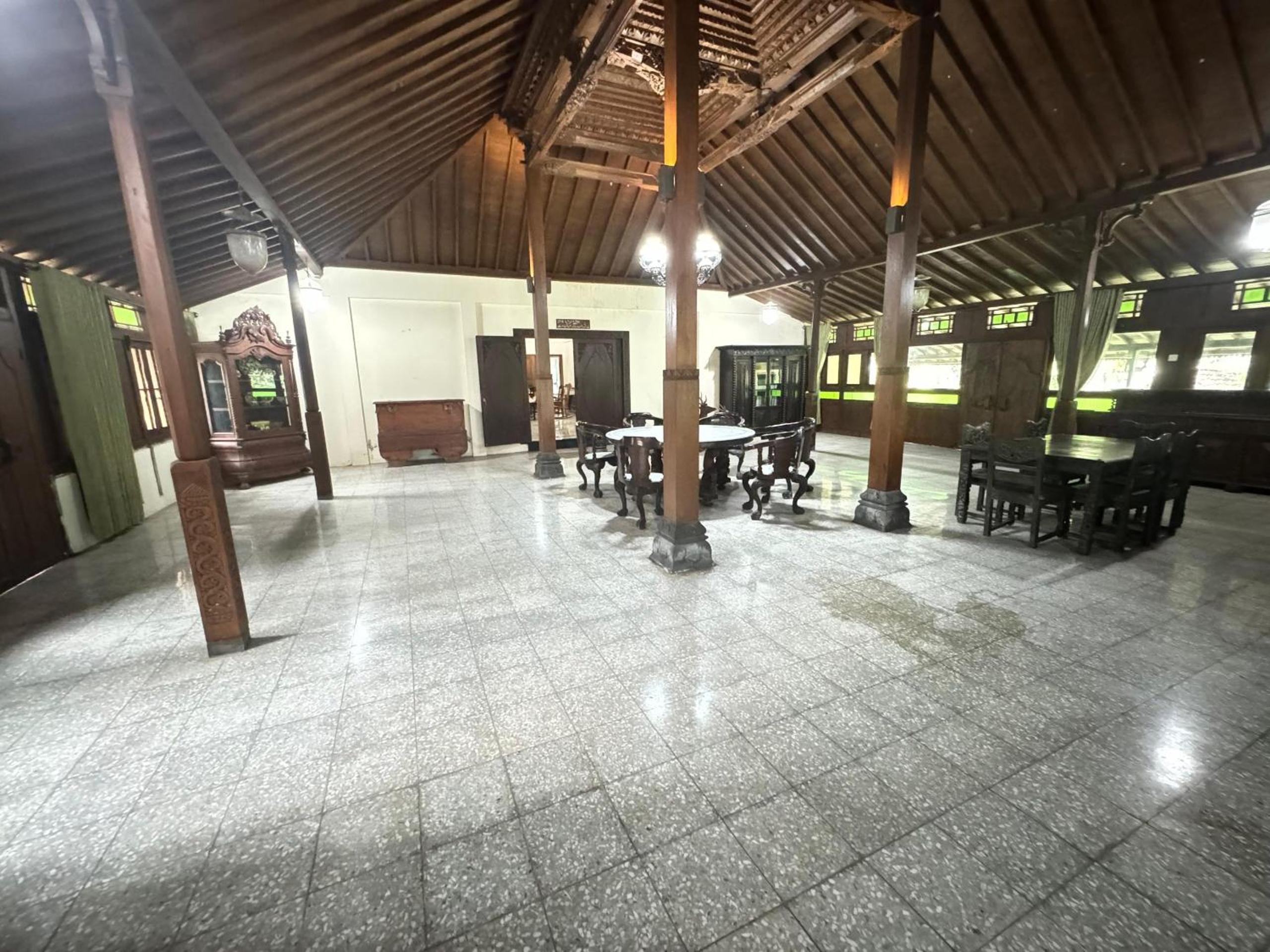 meeting & event spaces