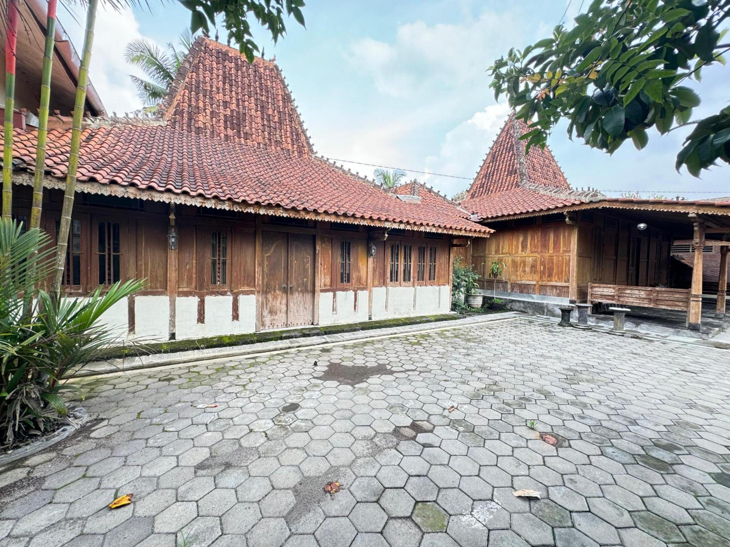 Villa Wirasakti