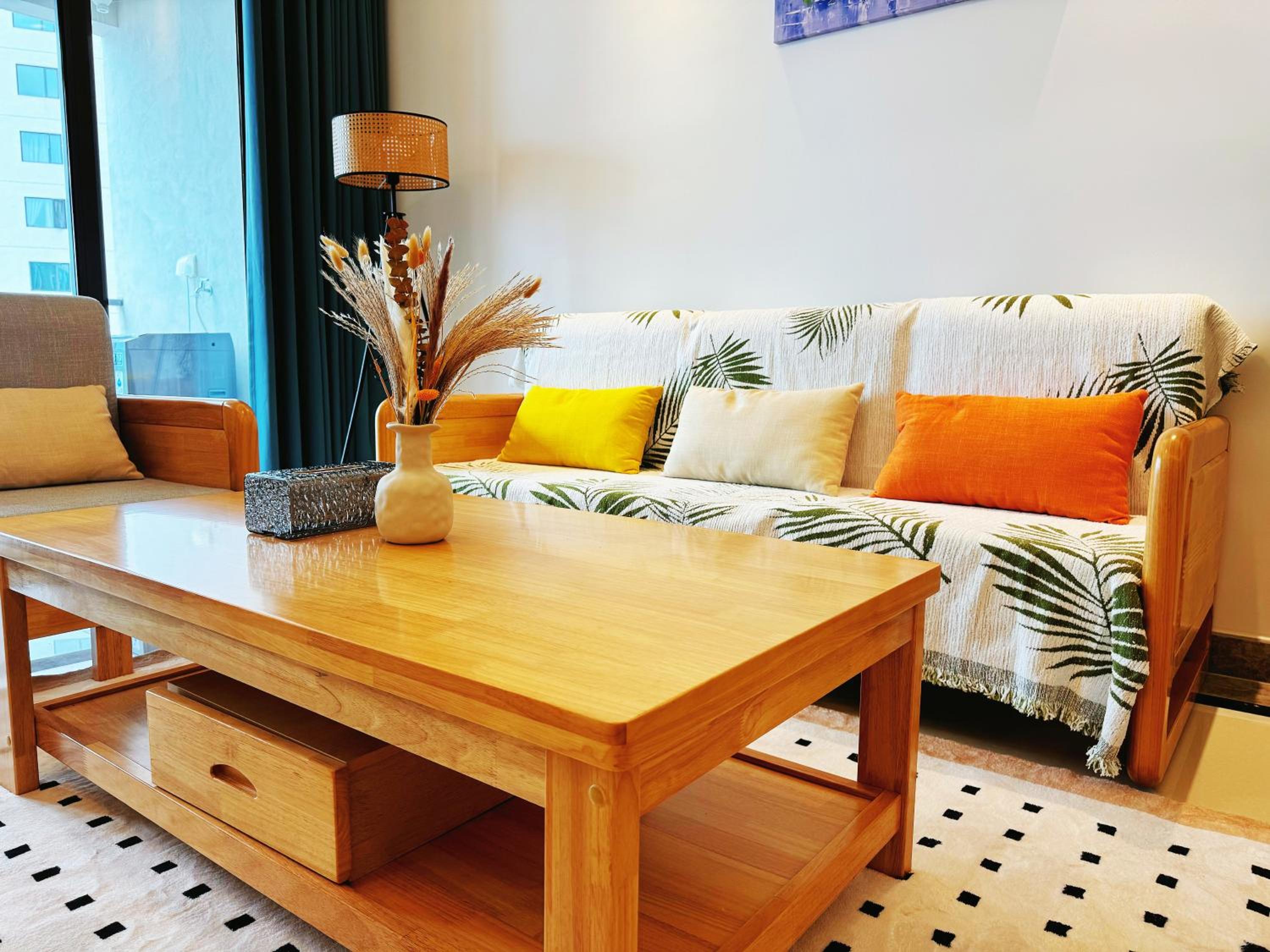 TheBess Hotel Tokyo is located adjacent to Singapore and offers a sea viewIt is a family business smart room with the sea view of Princess Bay富力公主湾