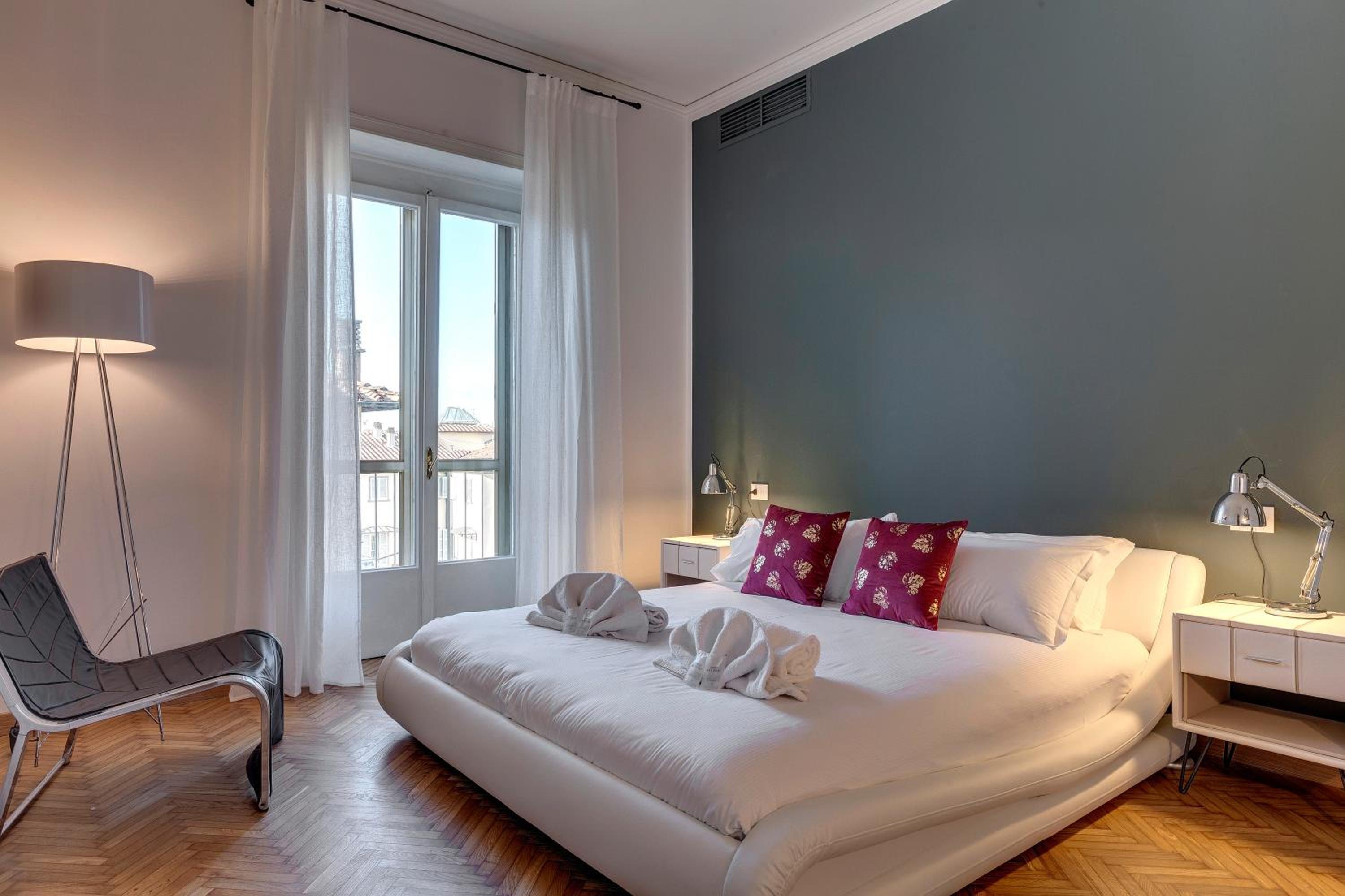Vespucci Luxury Apartment with Amazing View by Mamo Florence