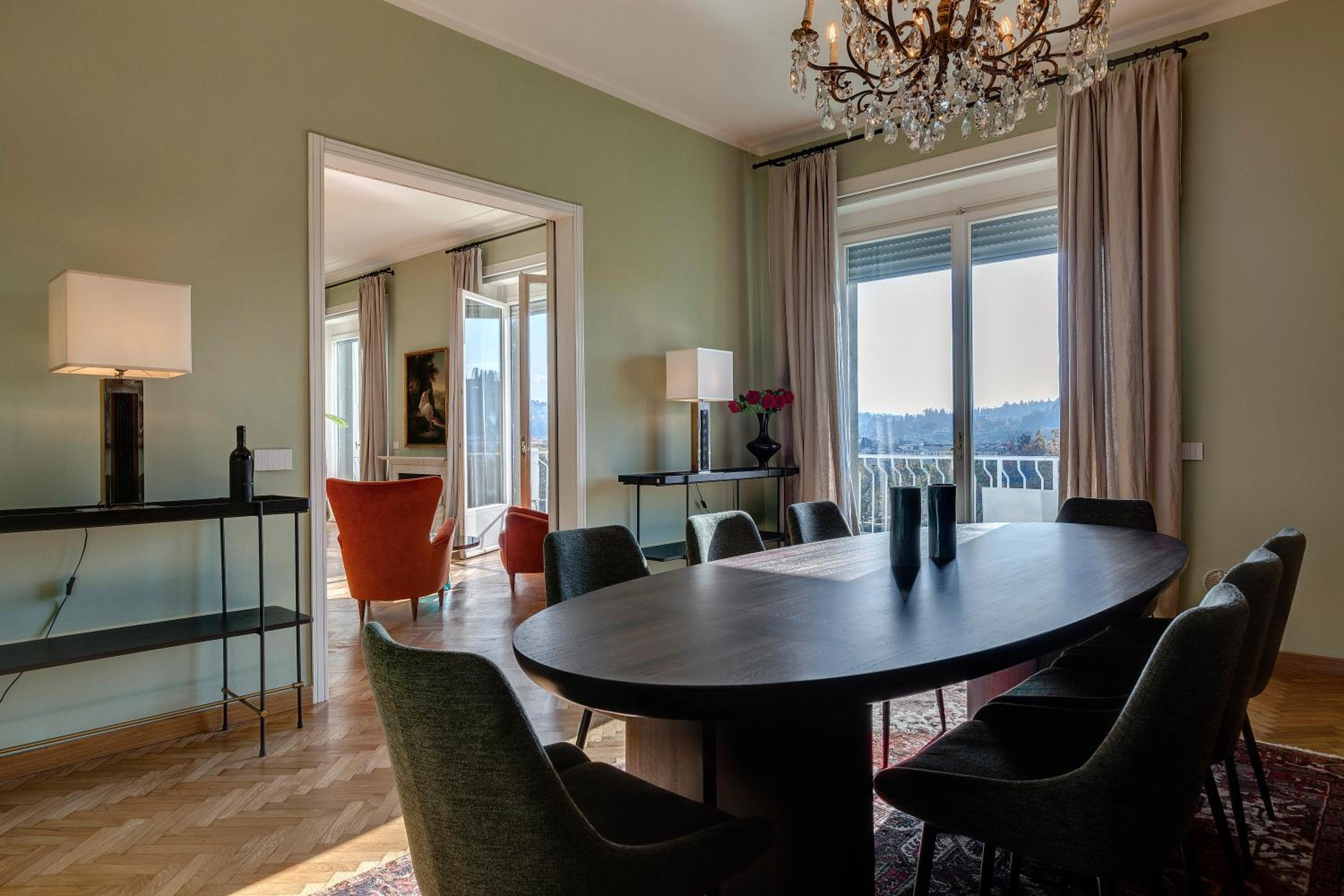 Vespucci Luxury Apartment with Amazing View by Mamo Florence