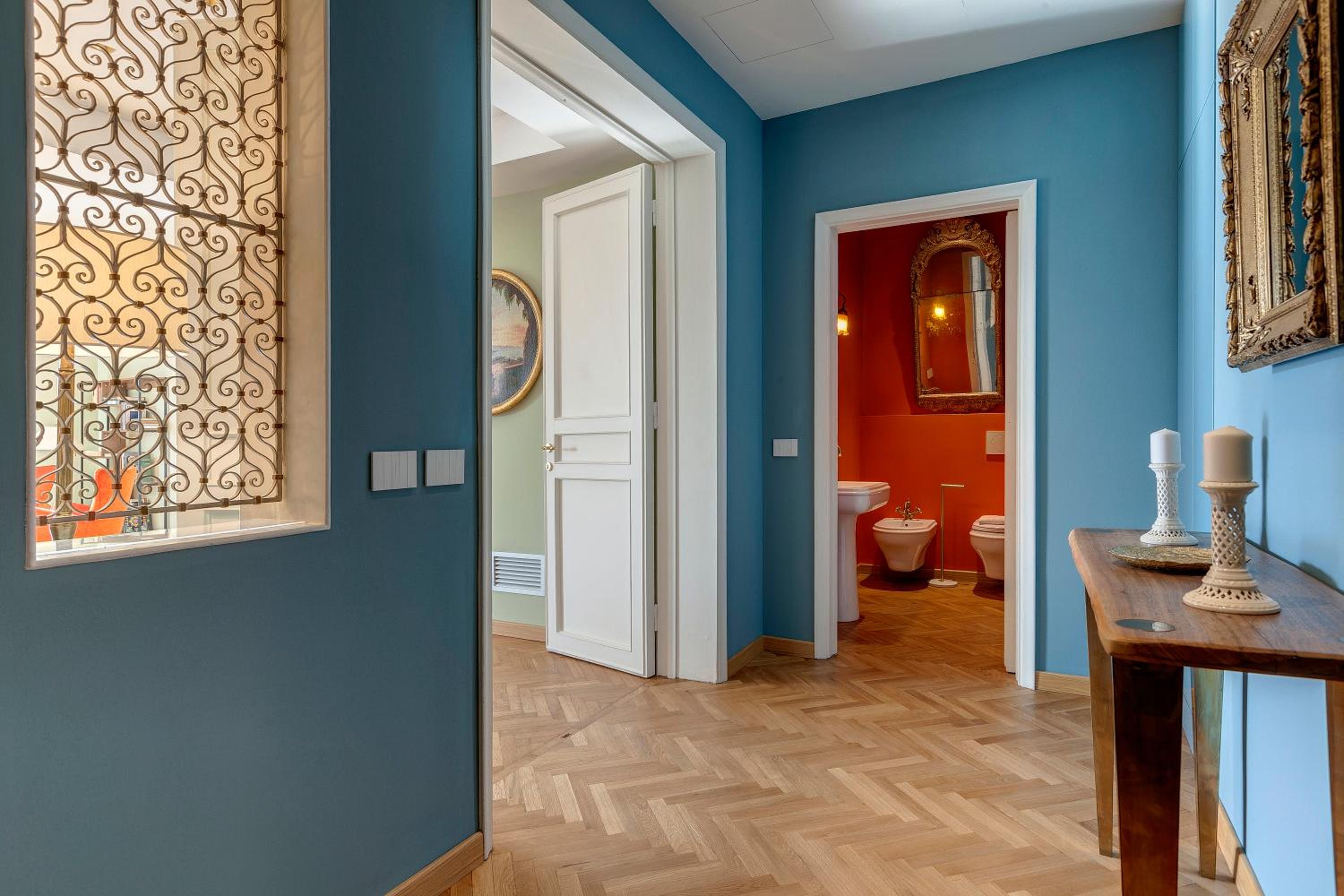 Vespucci Luxury Apartment with Amazing View by Mamo Florence