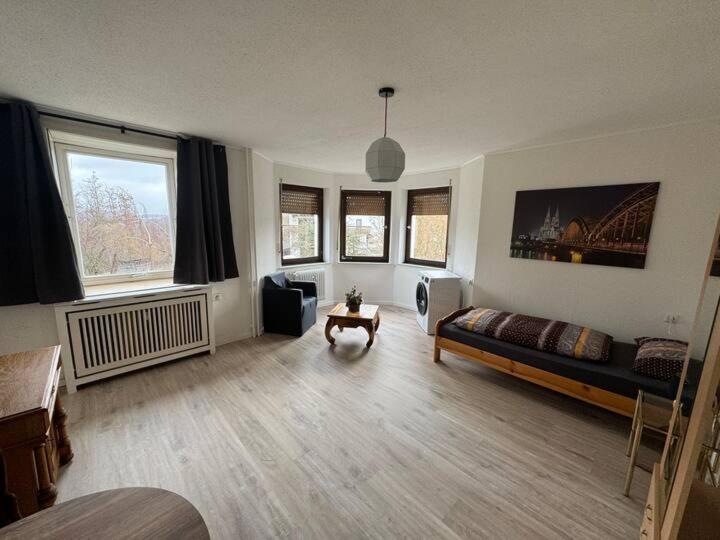 Schöne Wohnung mit Erker