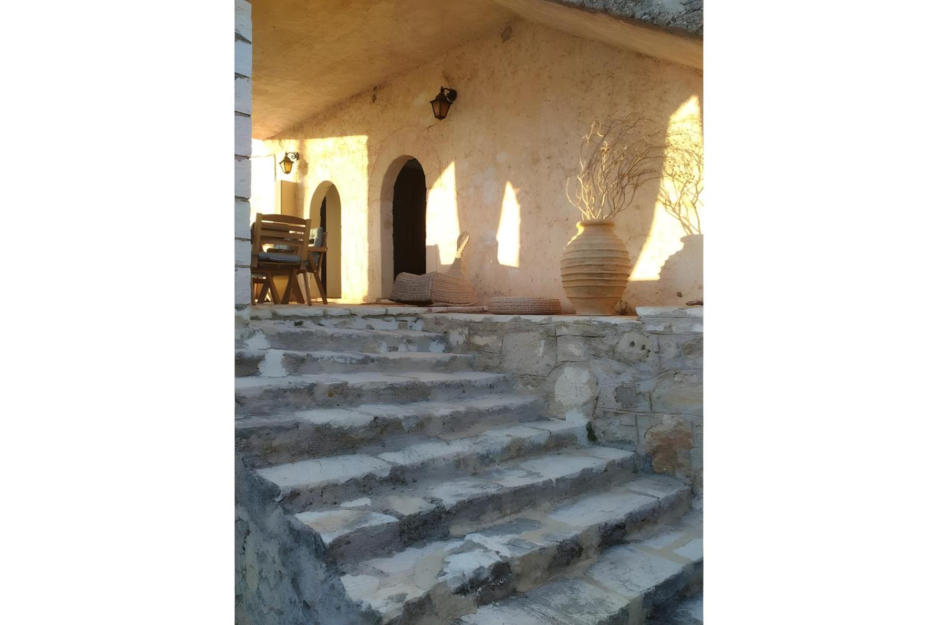 Photo 48