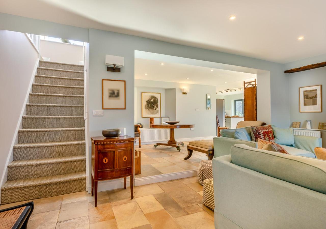 6 Bed in Lee oc-d30327