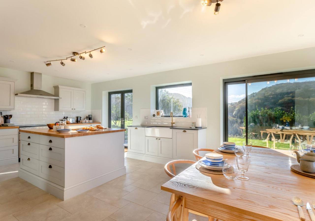 6 Bed in Lee oc-d30327