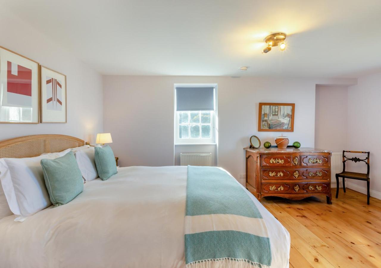 6 Bed in Lee oc-d30327