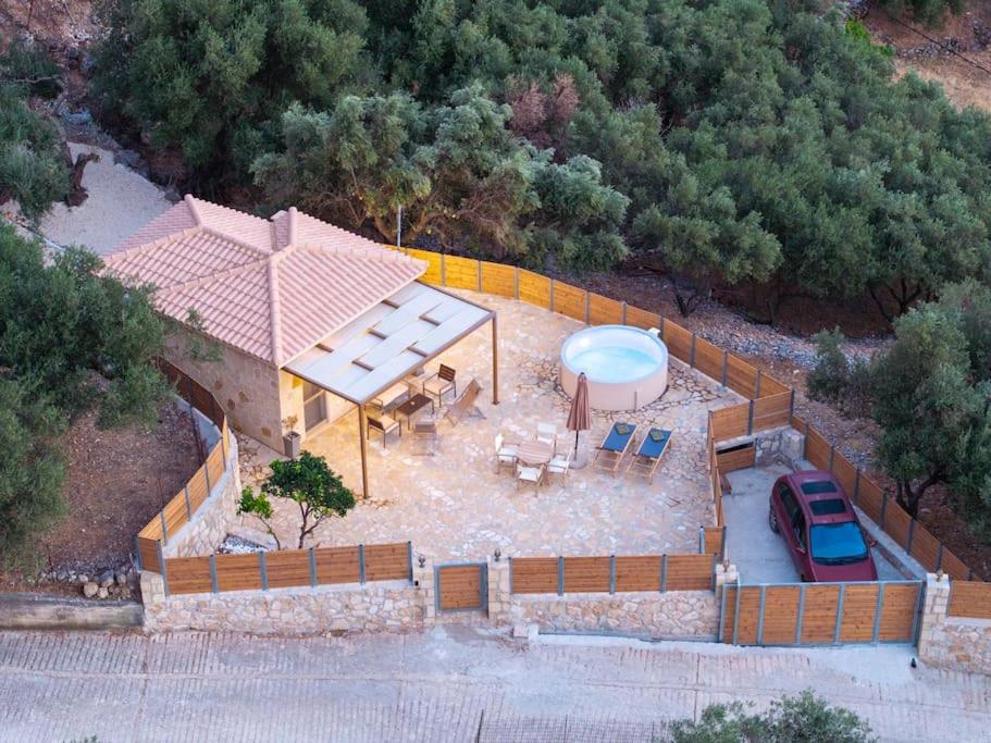 Tzortzatos Tiny Home