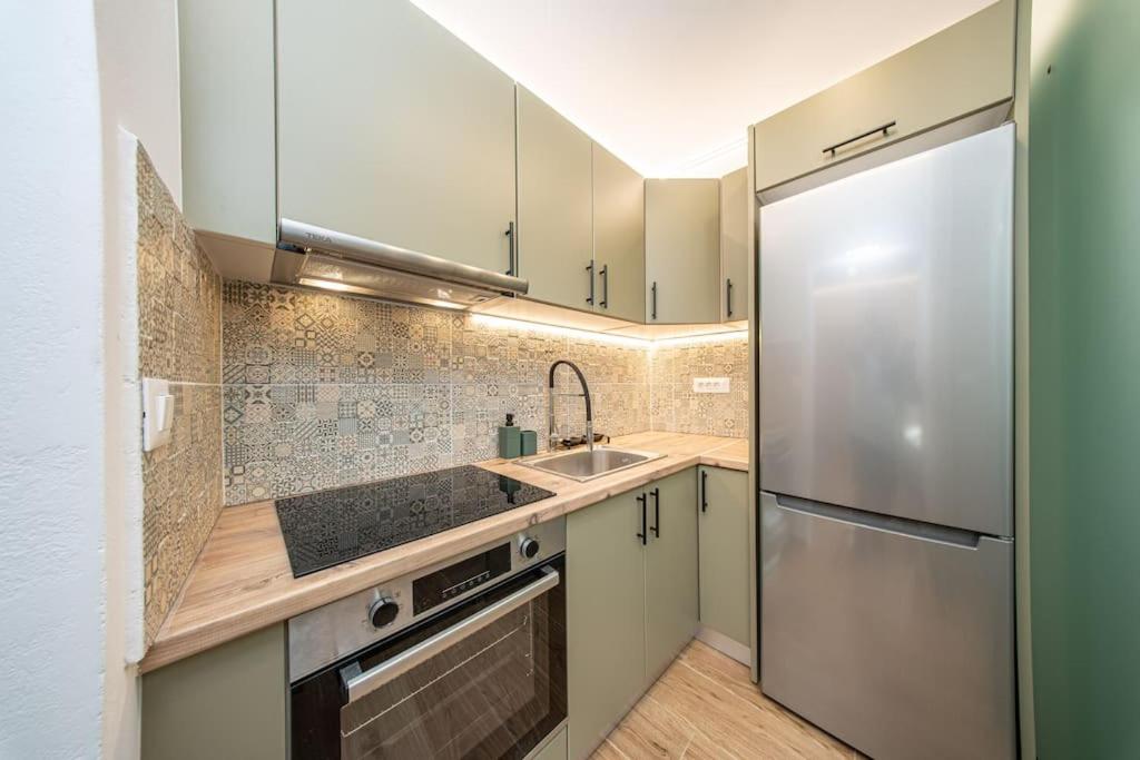Tzortzatos Tiny Home