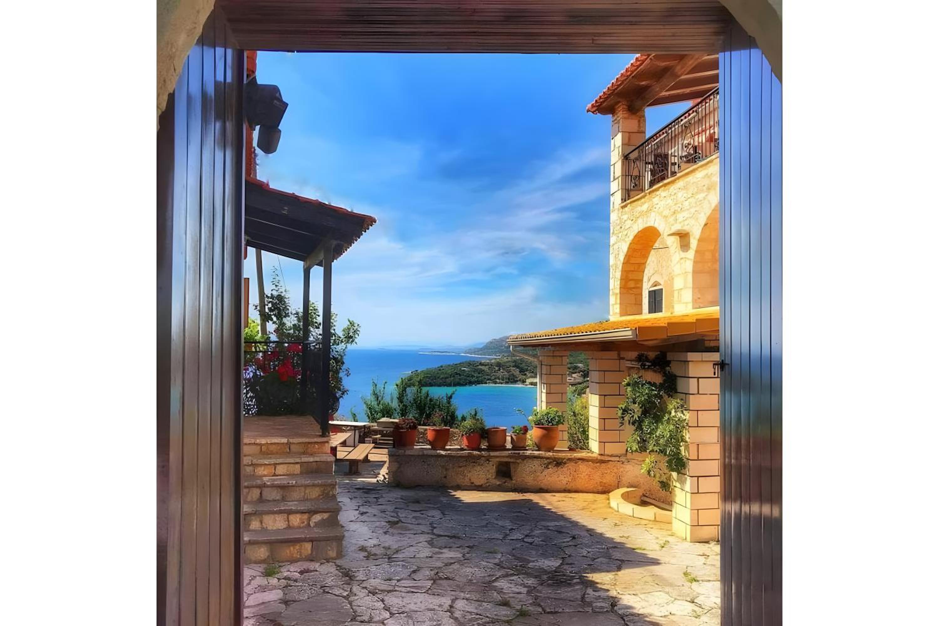 Old manor house view 5