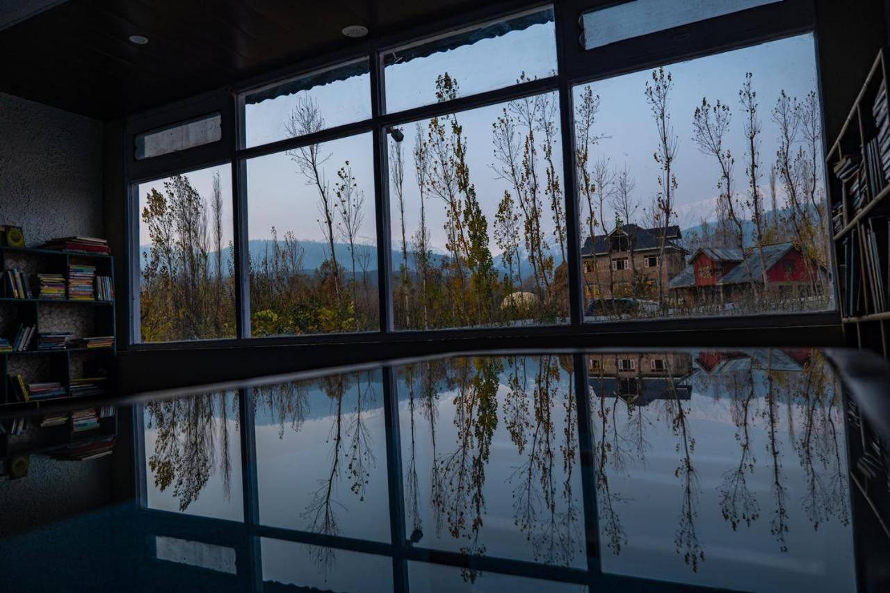 ApriQuince Lodge