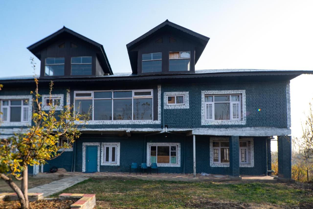 ApriQuince Lodge