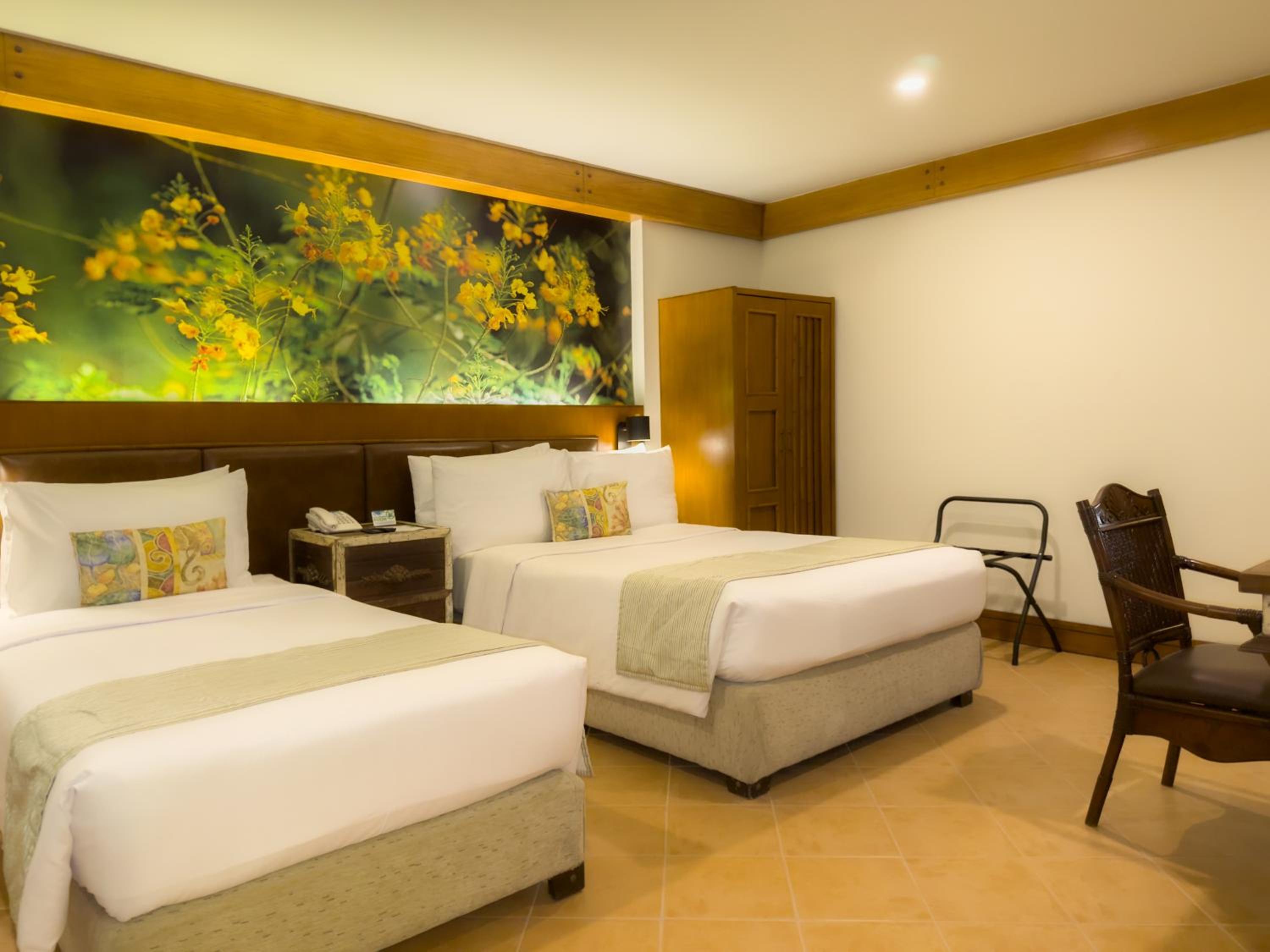 Costabella Tropical Beach Hotel