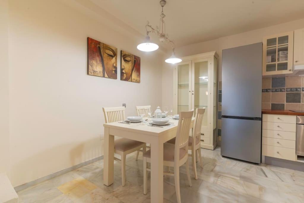 Marbella Hideaway duplex