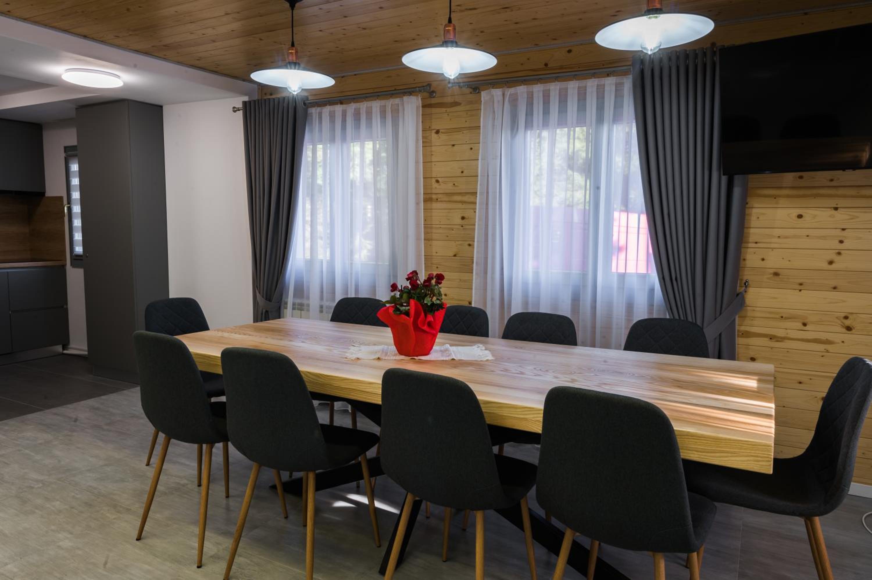 meeting & event spaces