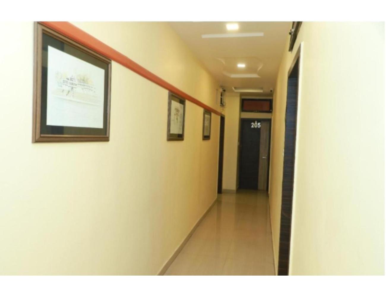 Suryodaya Hotel, 4km from Shri Mahakaleshwar Jyotirlinga, Ujjain