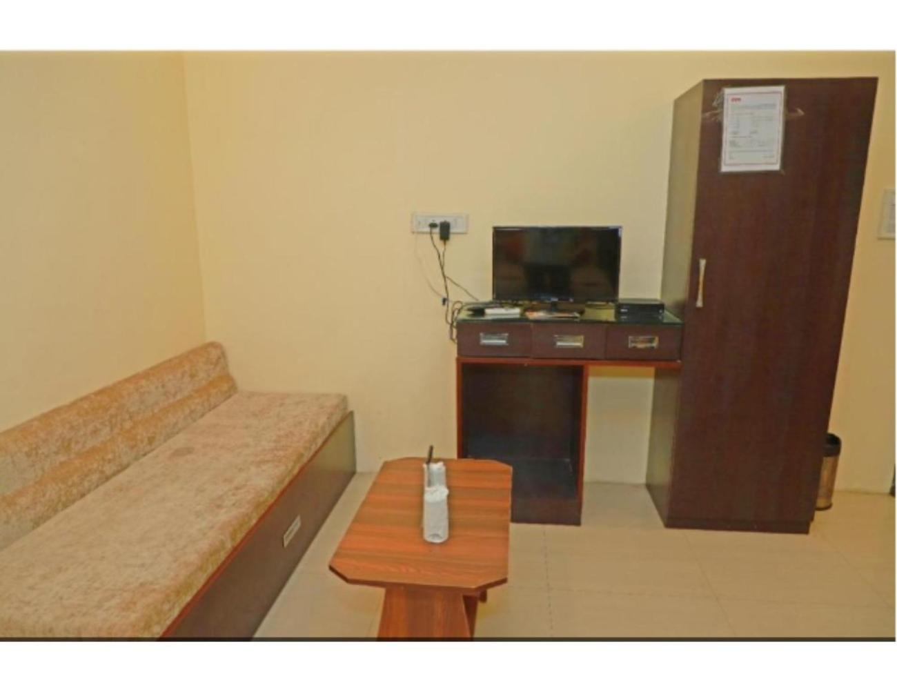 Suryodaya Hotel, 4km from Shri Mahakaleshwar Jyotirlinga, Ujjain