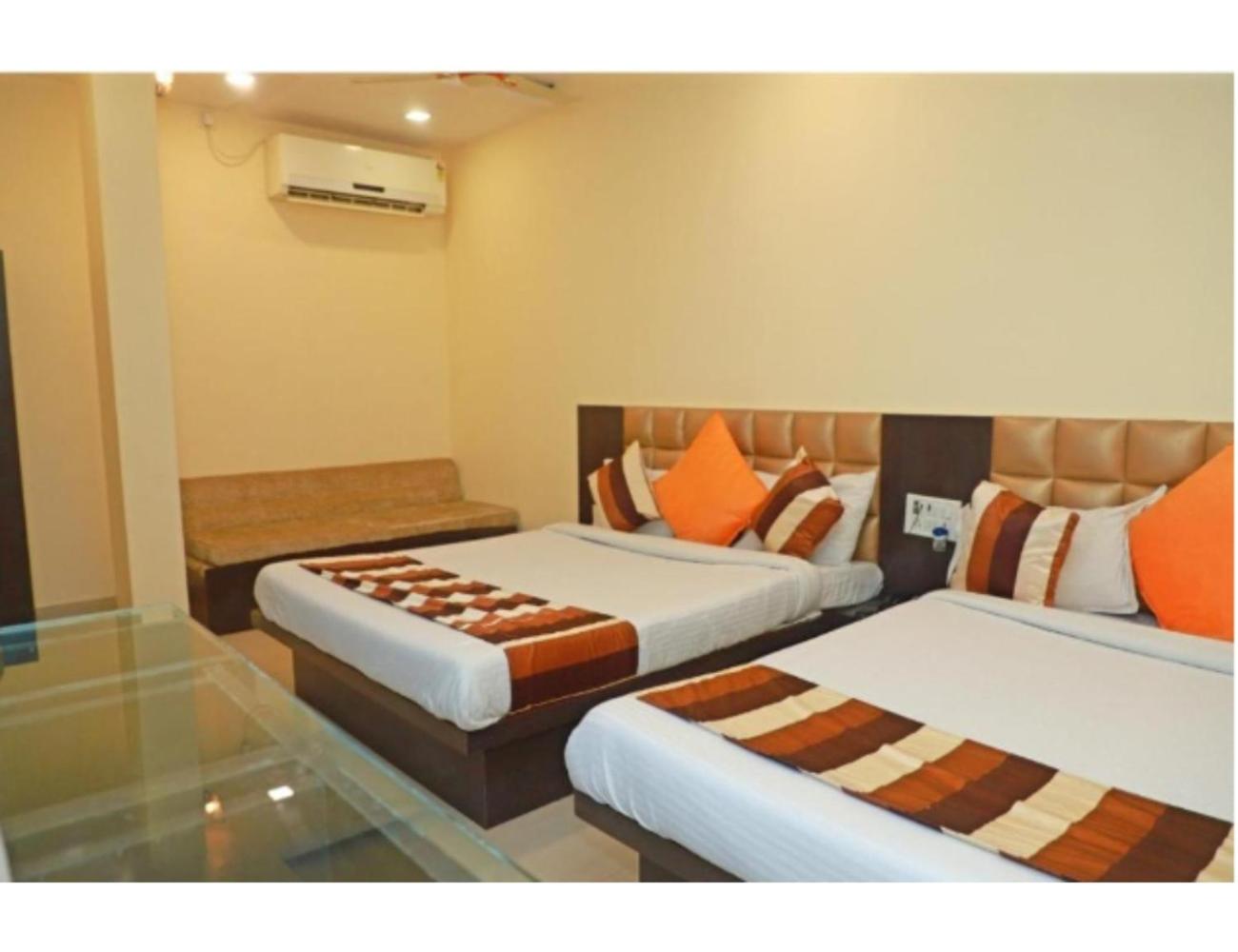 Suryodaya Hotel, 4km from Shri Mahakaleshwar Jyotirlinga, Ujjain