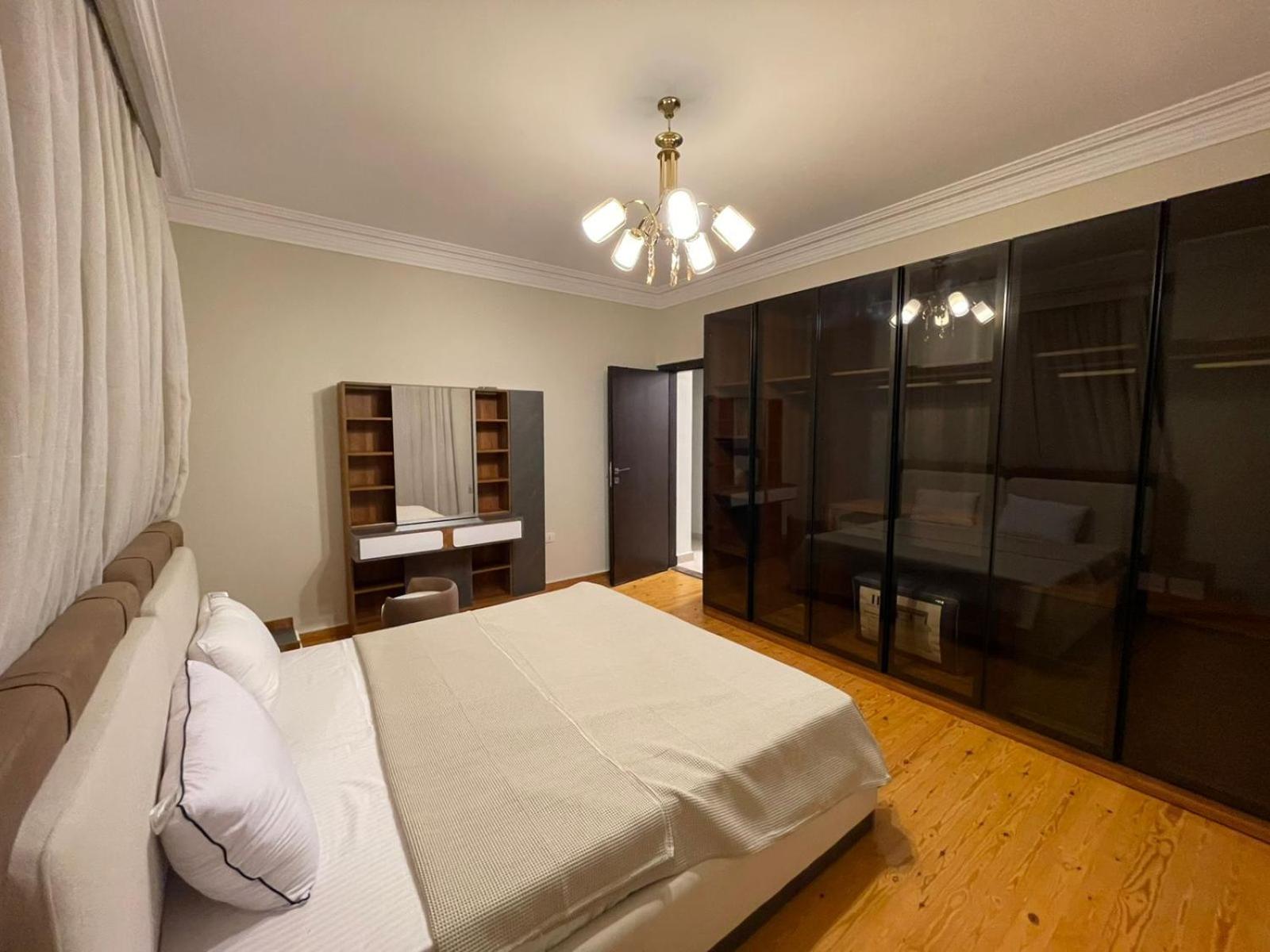 twin house in west golf compound fifth settlement royal residence
