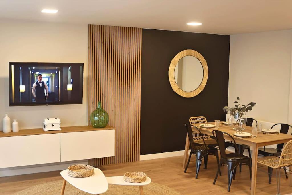 Vivienda Castillo Vimianzo by InCostadaMorte