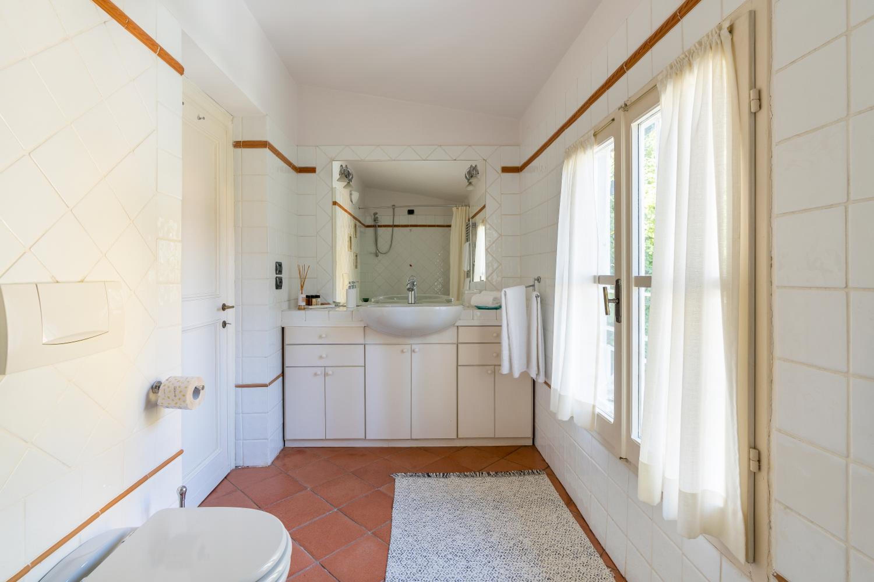 Private Jacuzzi - Villa Bellosguardo in Florence Historic Center