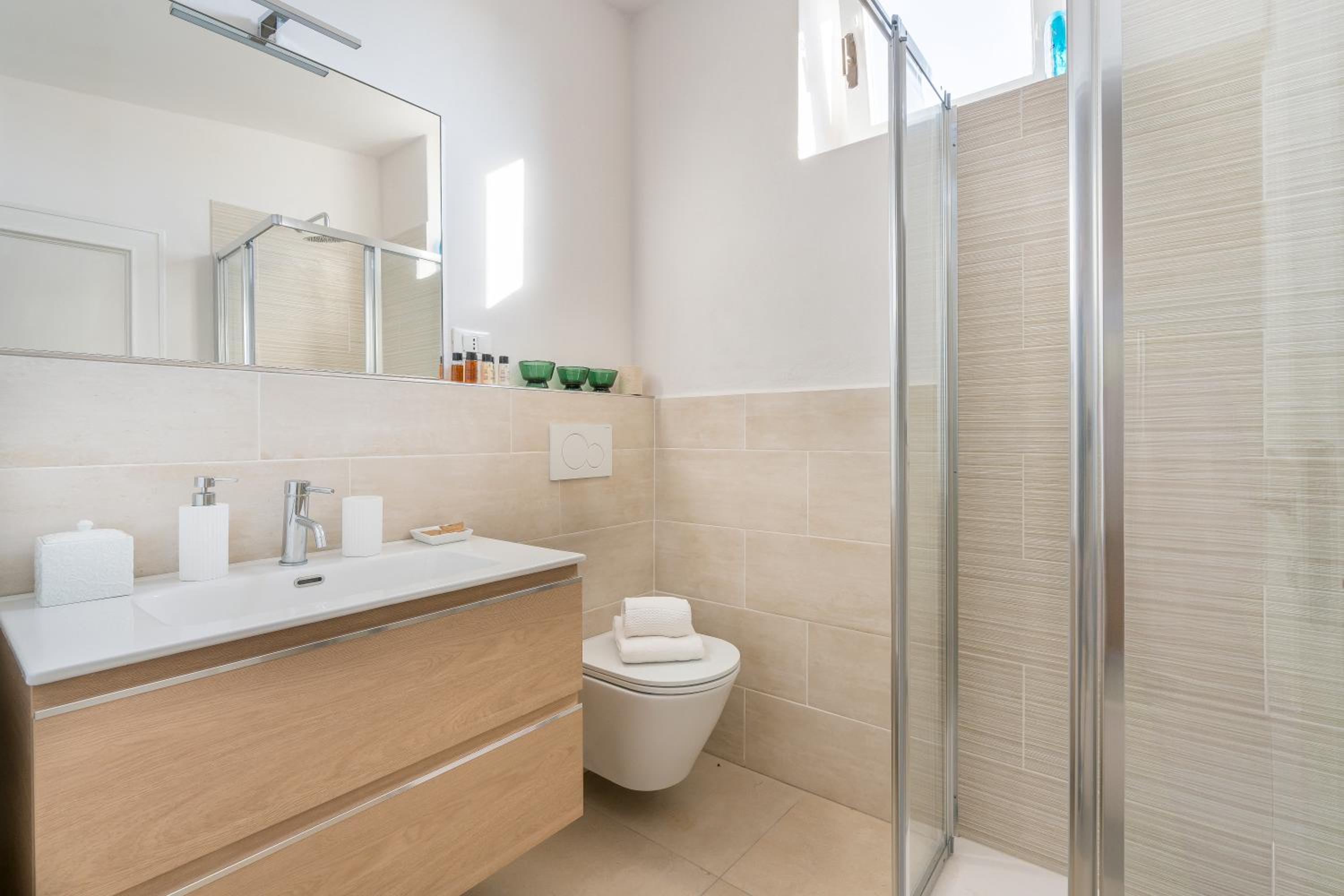 Private Jacuzzi - Villa Bellosguardo in Florence Historic Center