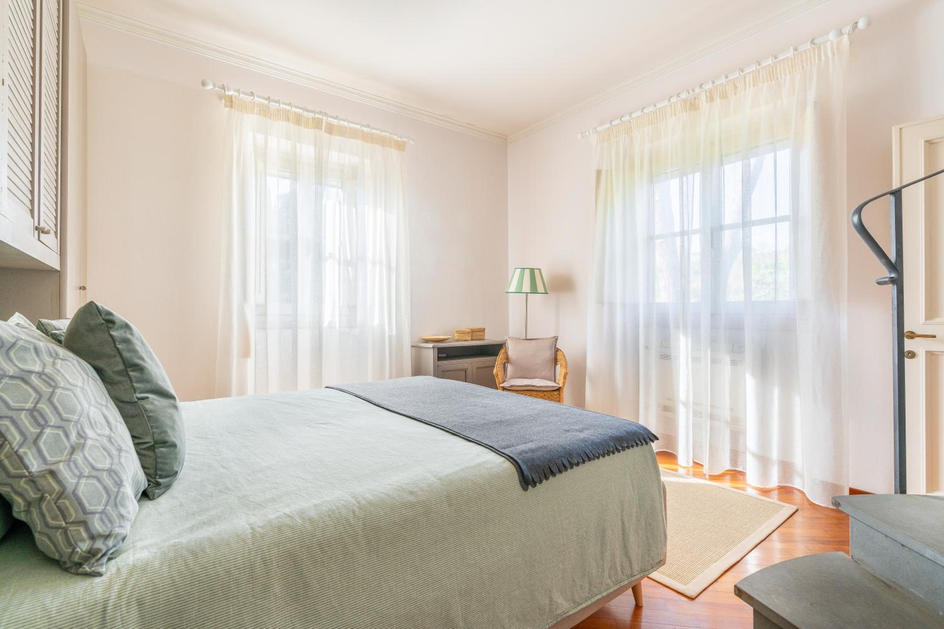 Private Jacuzzi - Villa Bellosguardo in Florence Historic Center