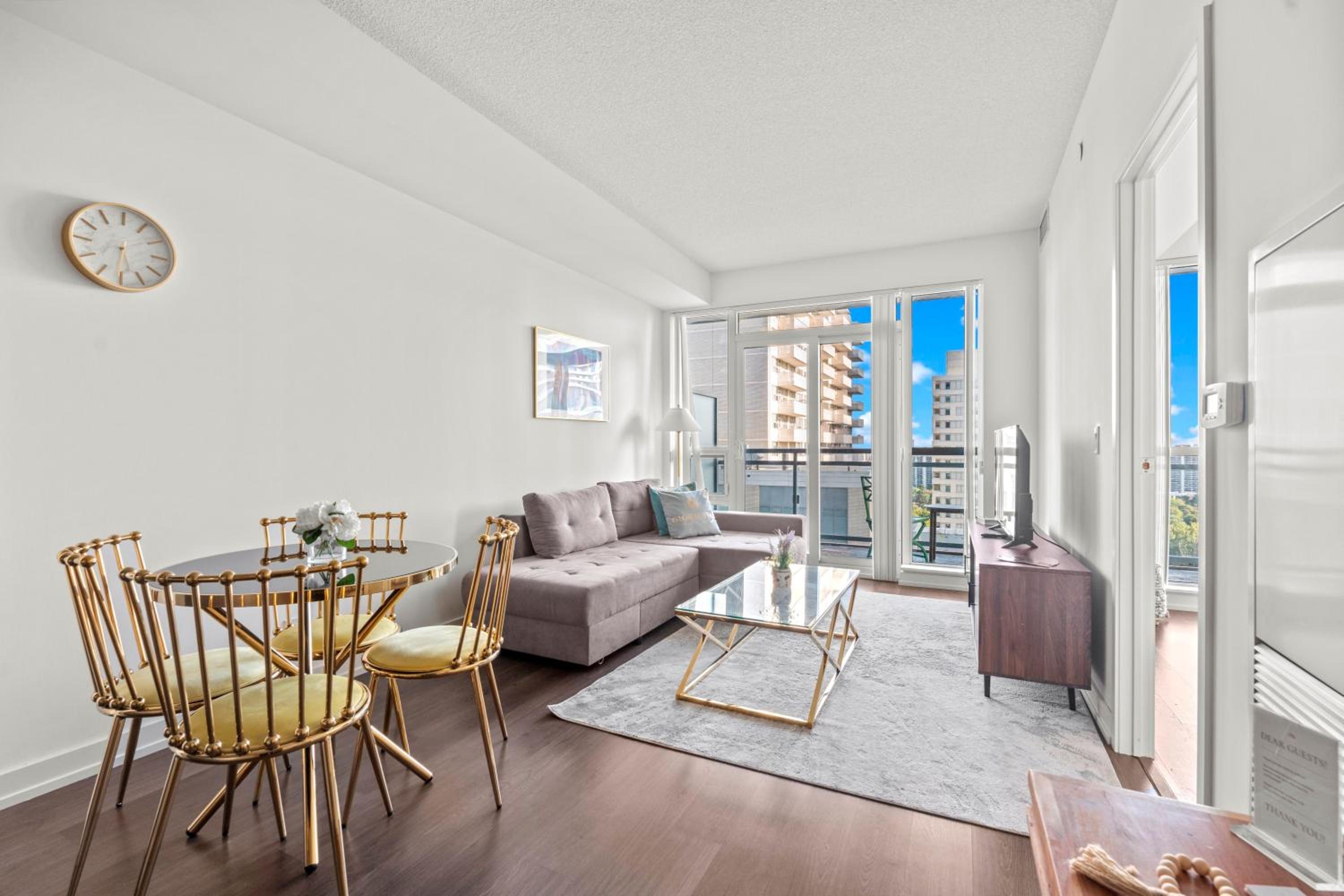 Modern Dunfield Ave Condos by GLOBALSTAY