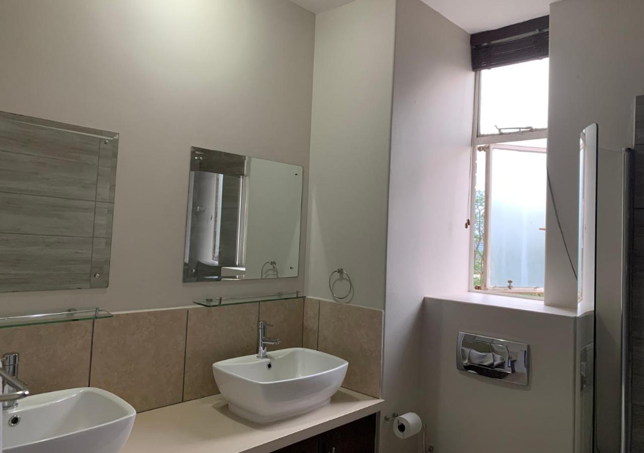 3-Bedroom Sandton Retreat at 7 Alice Lane