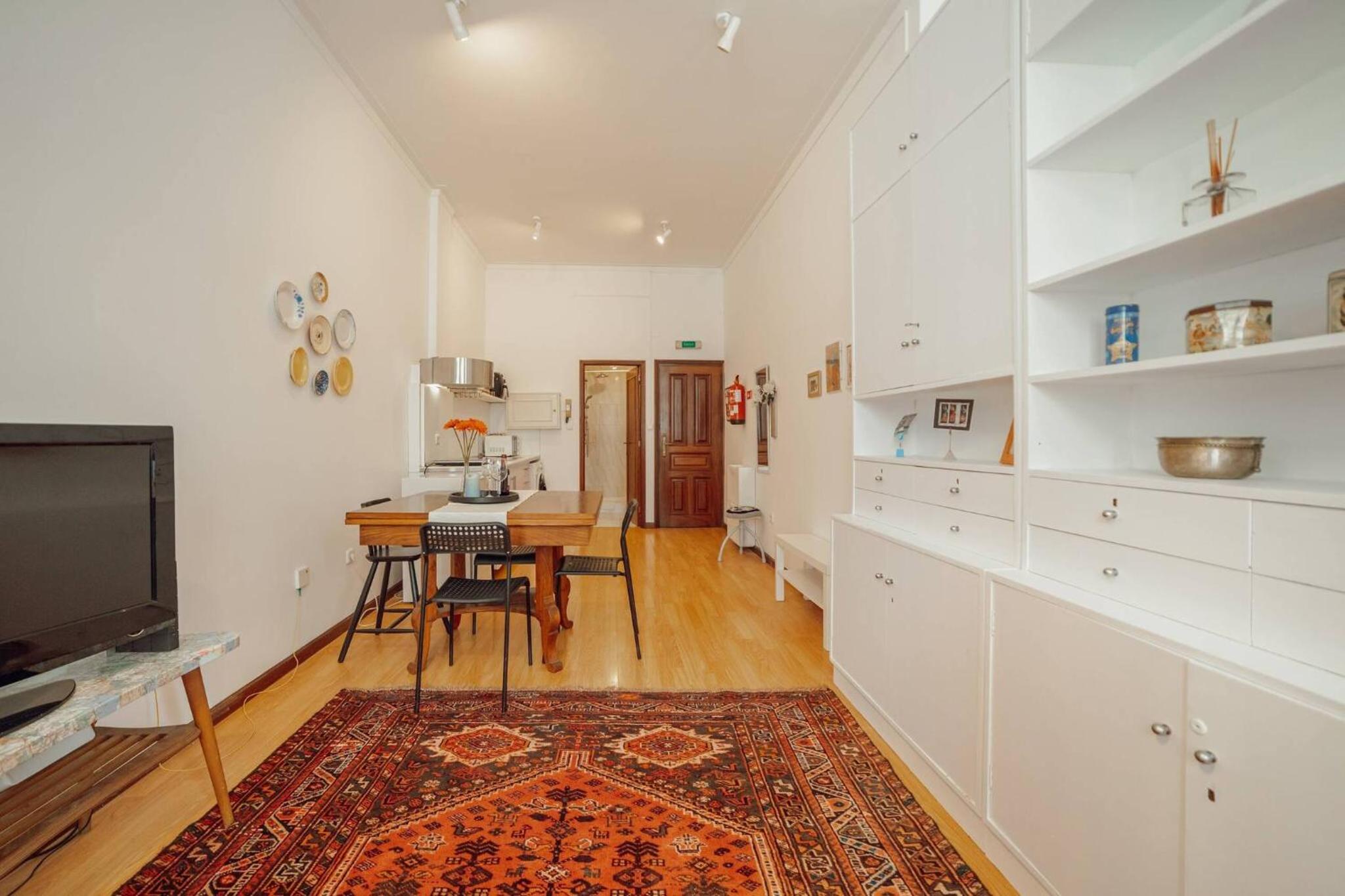 City Center Studio by Hosty view 5