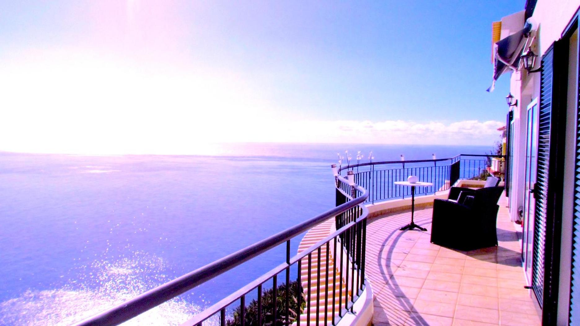 Hotel Casa Serena Apartments - Image 1