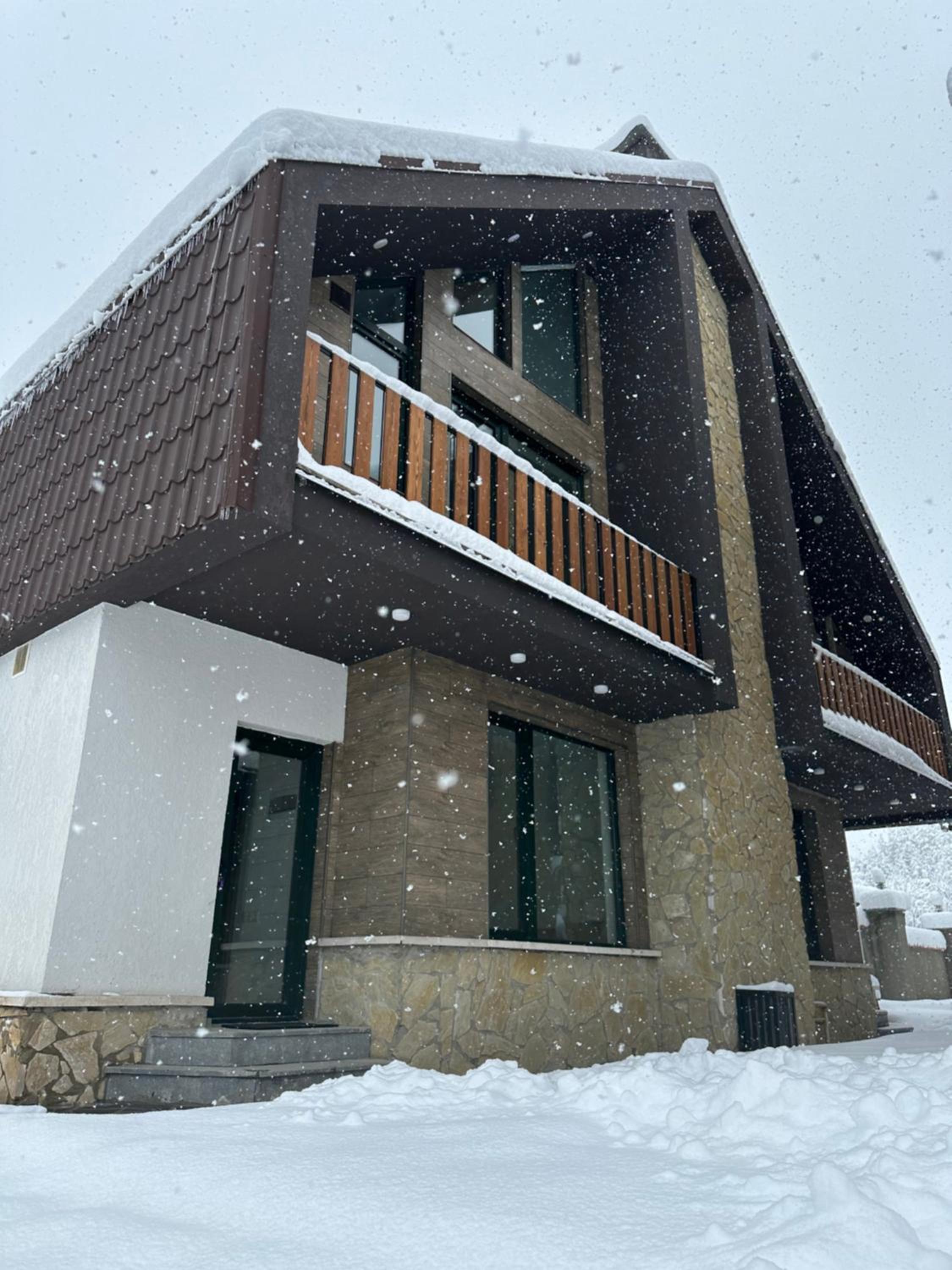 Mount Villa Bakuriani