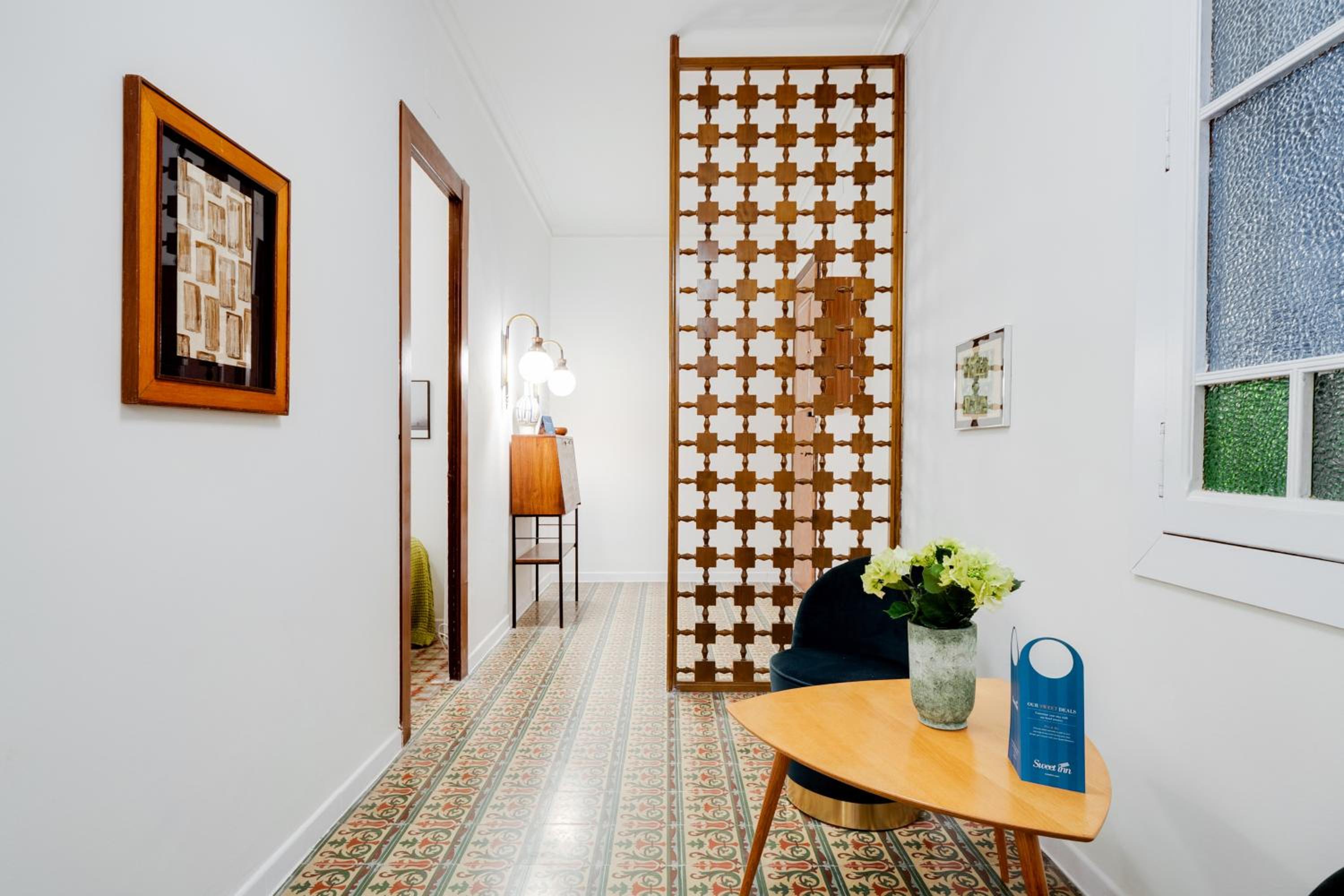 Sweett - The Roca House