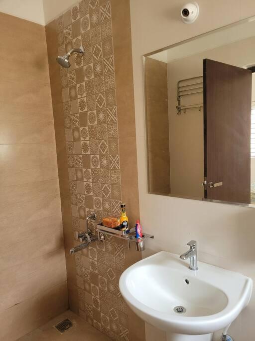 Near to Hyderabad Airport, just 10 minutes away view 3
