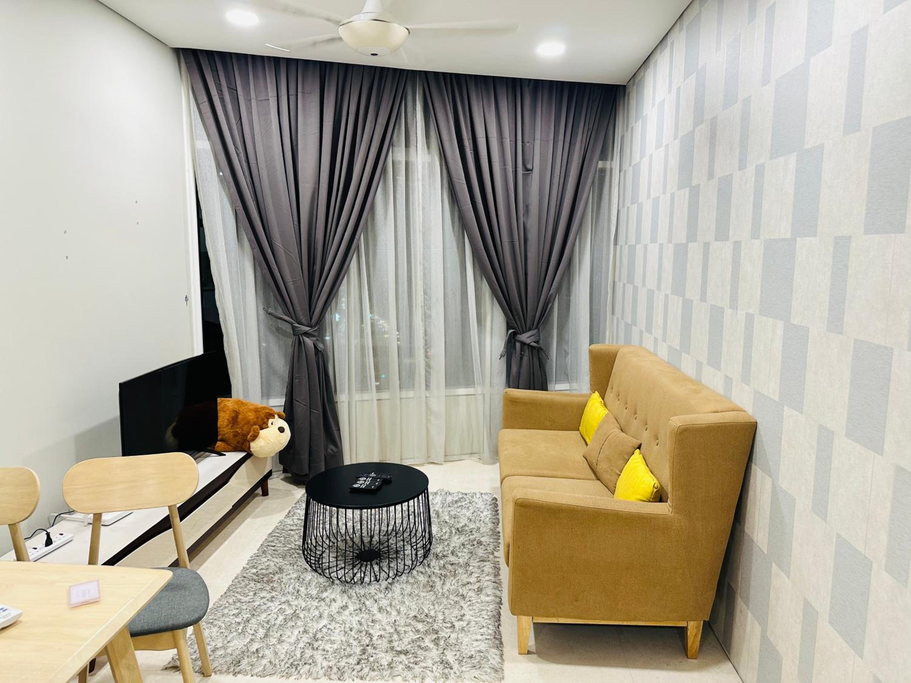 FNF Suites