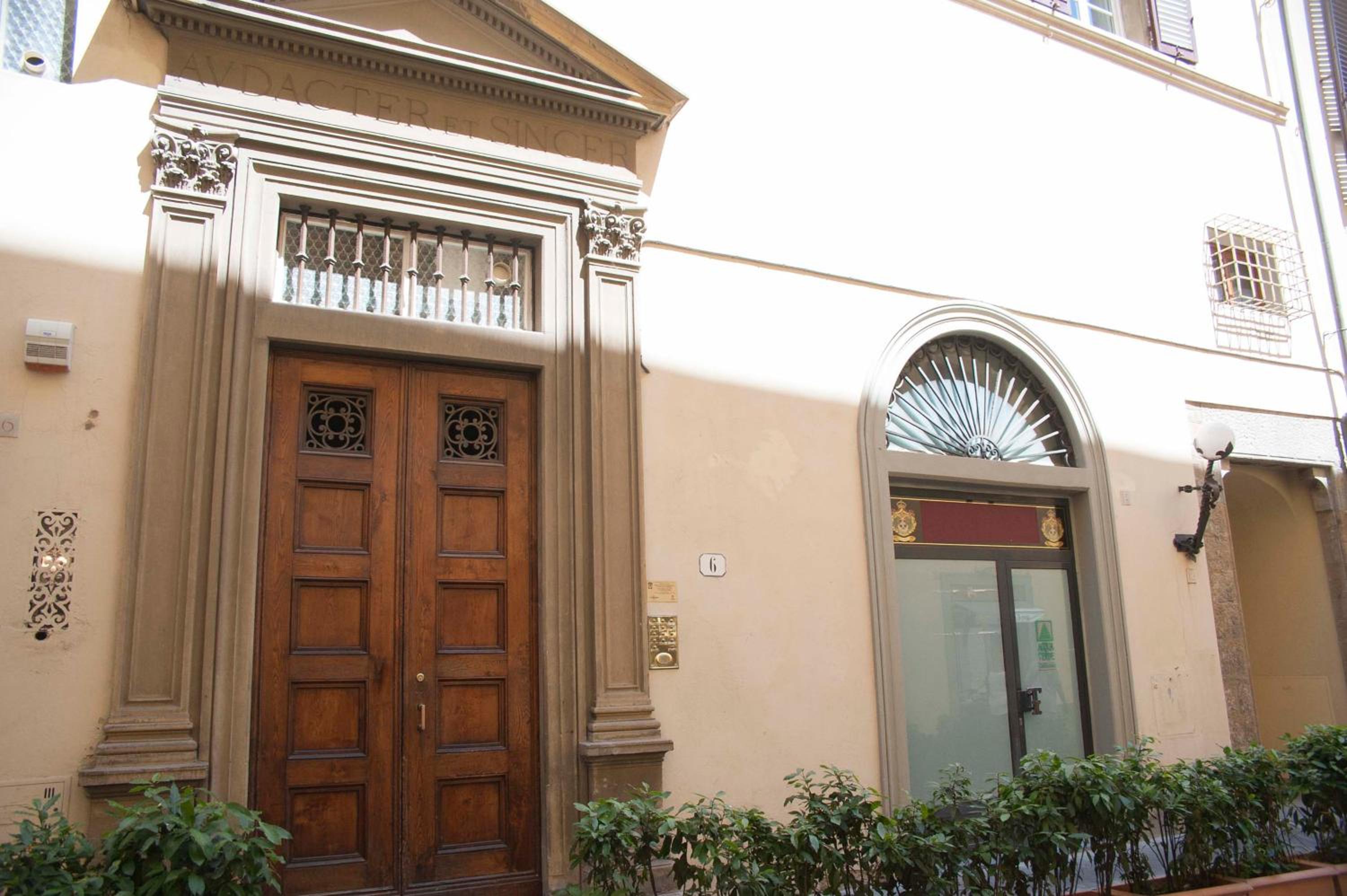 Tornabuoni Deluxe Apartment