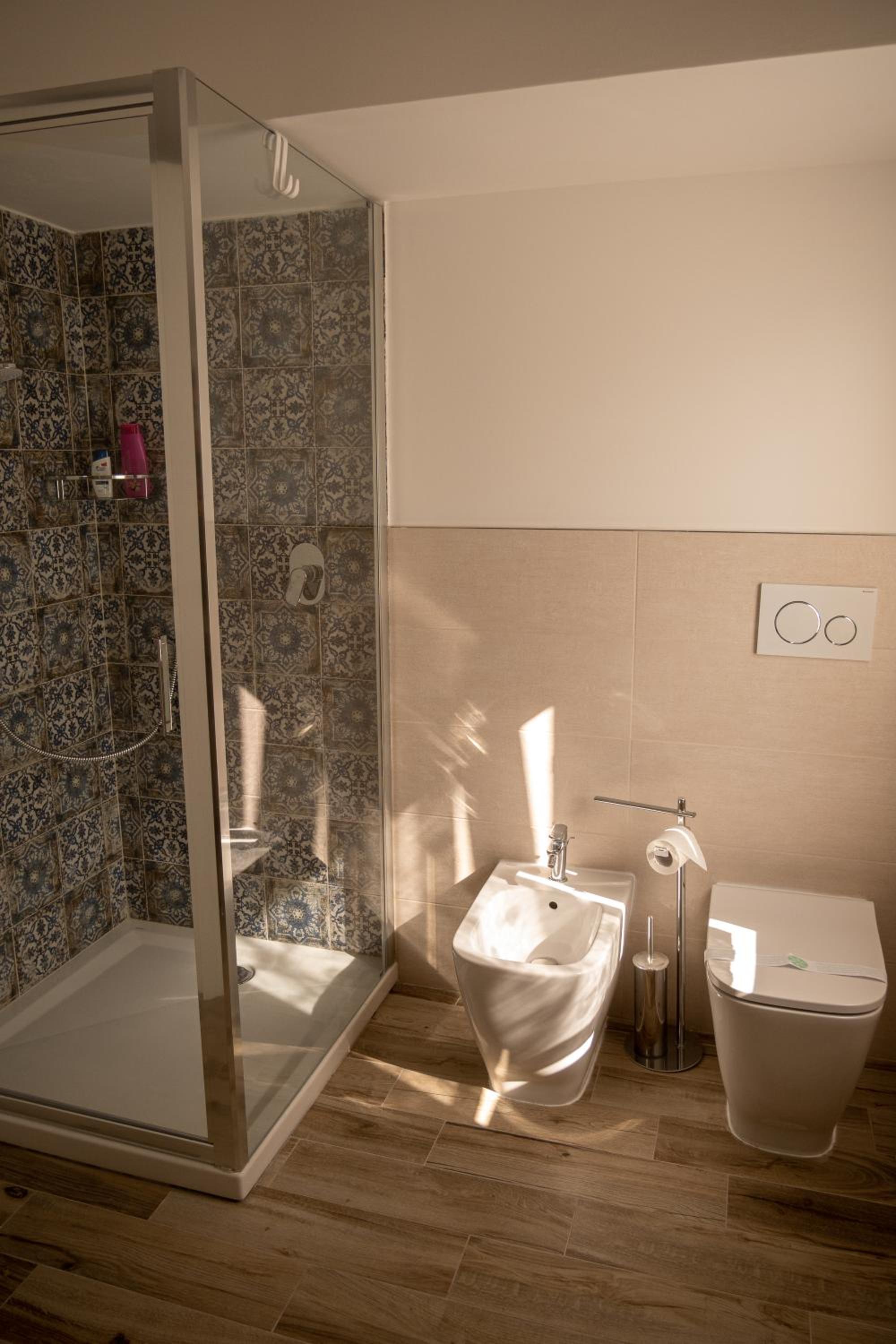 Photo 28