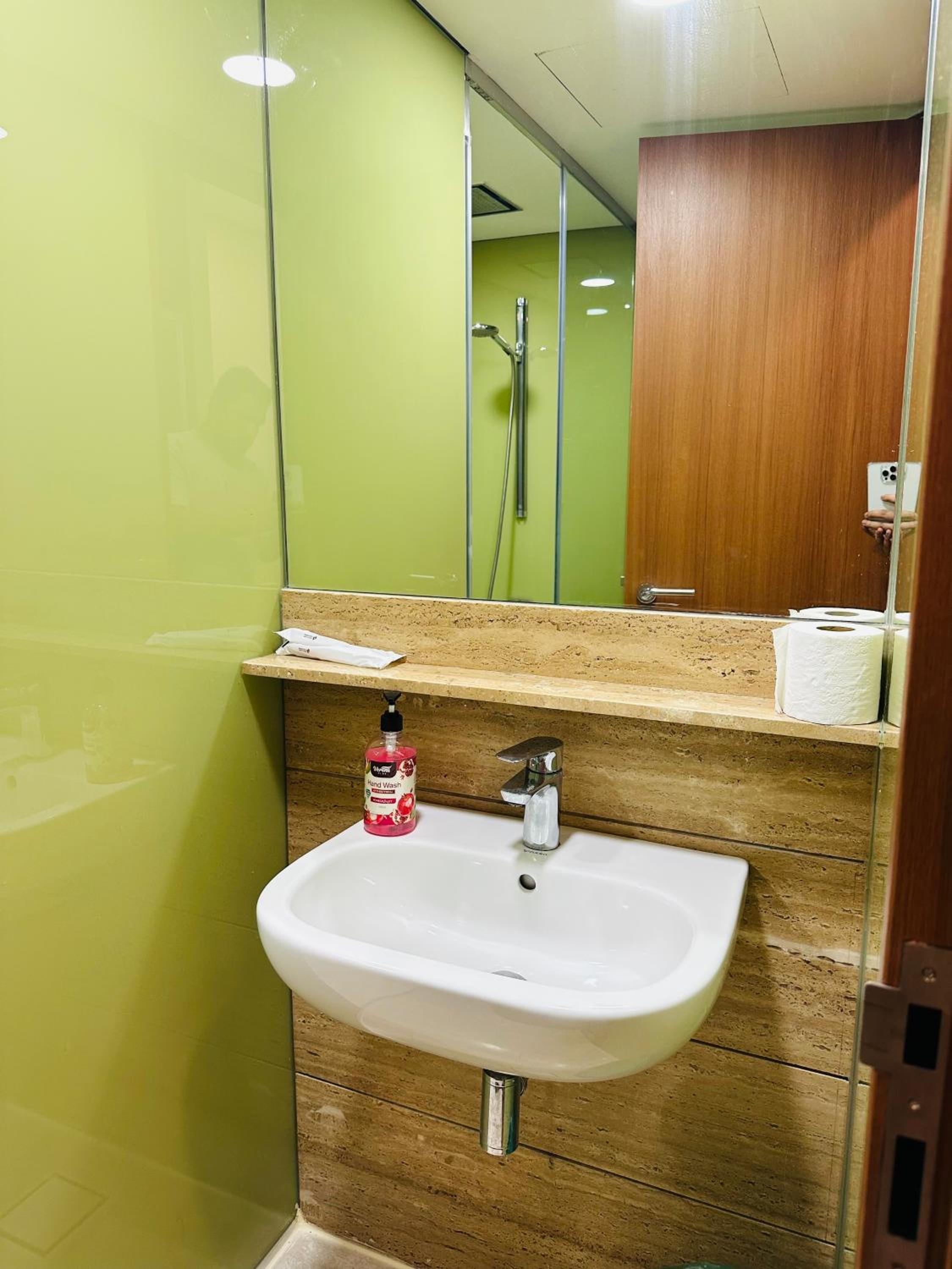 FNF Suites