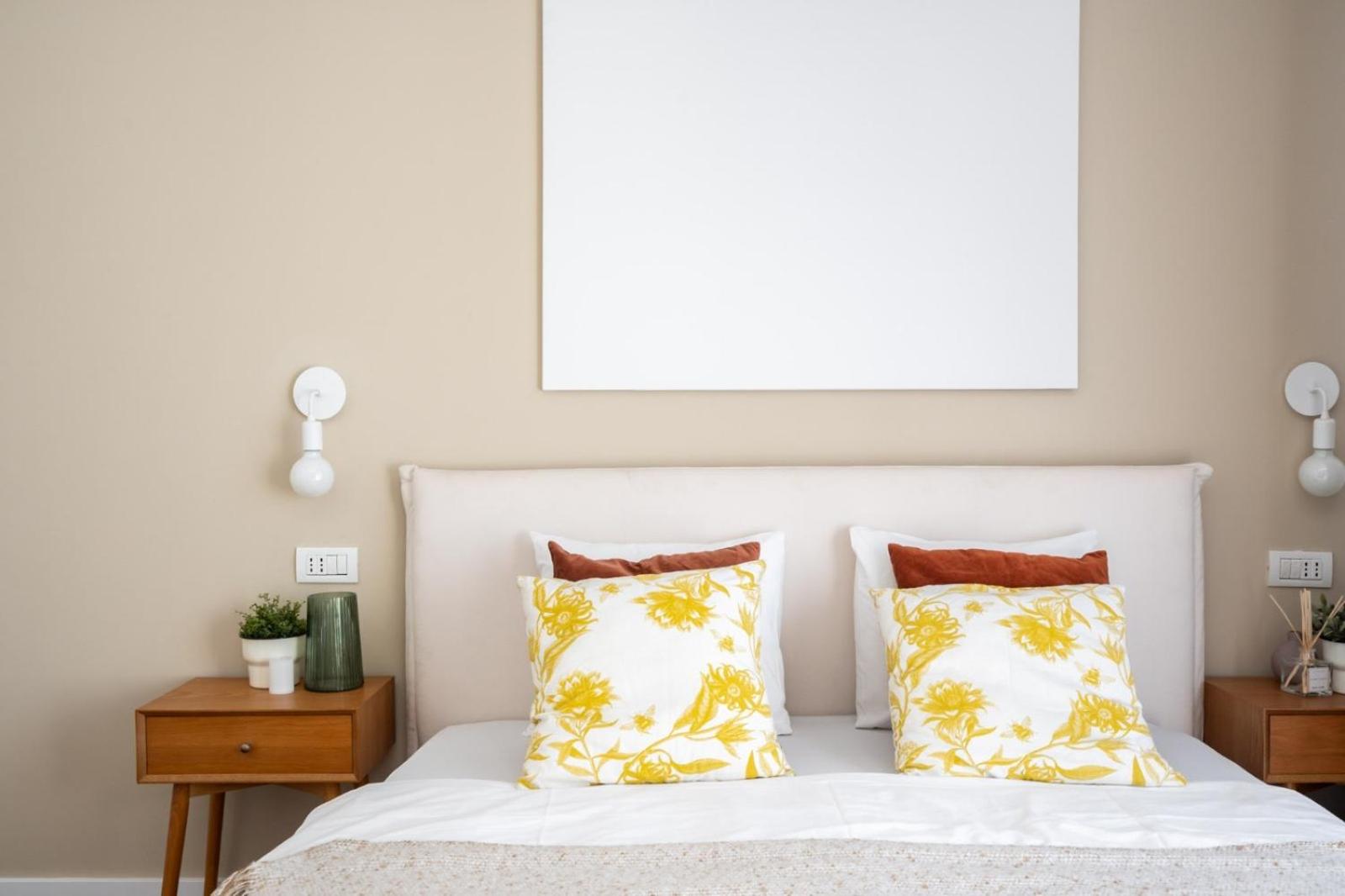 Elegant Two Bedrooms Apartment