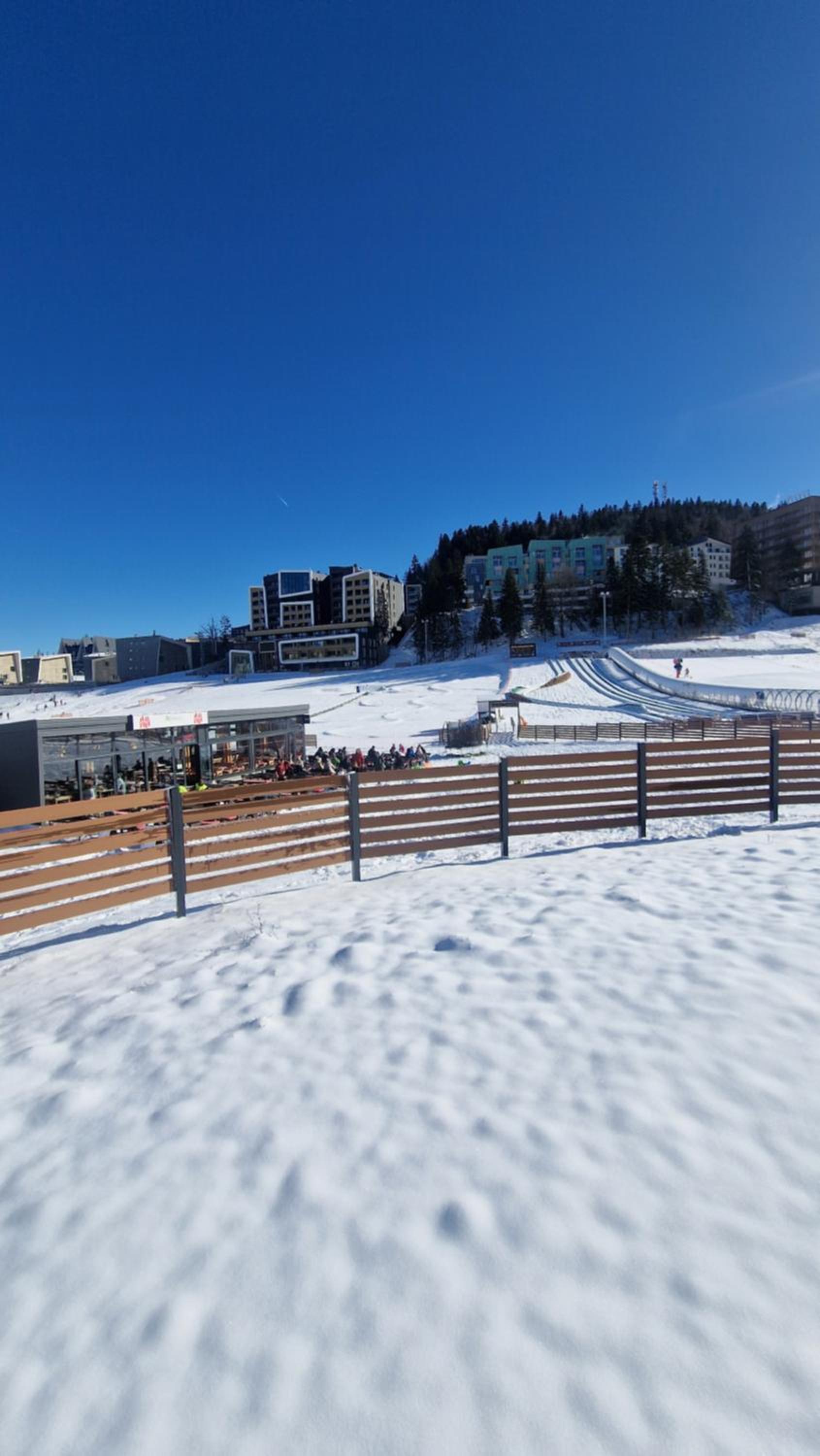 Natural White apartments