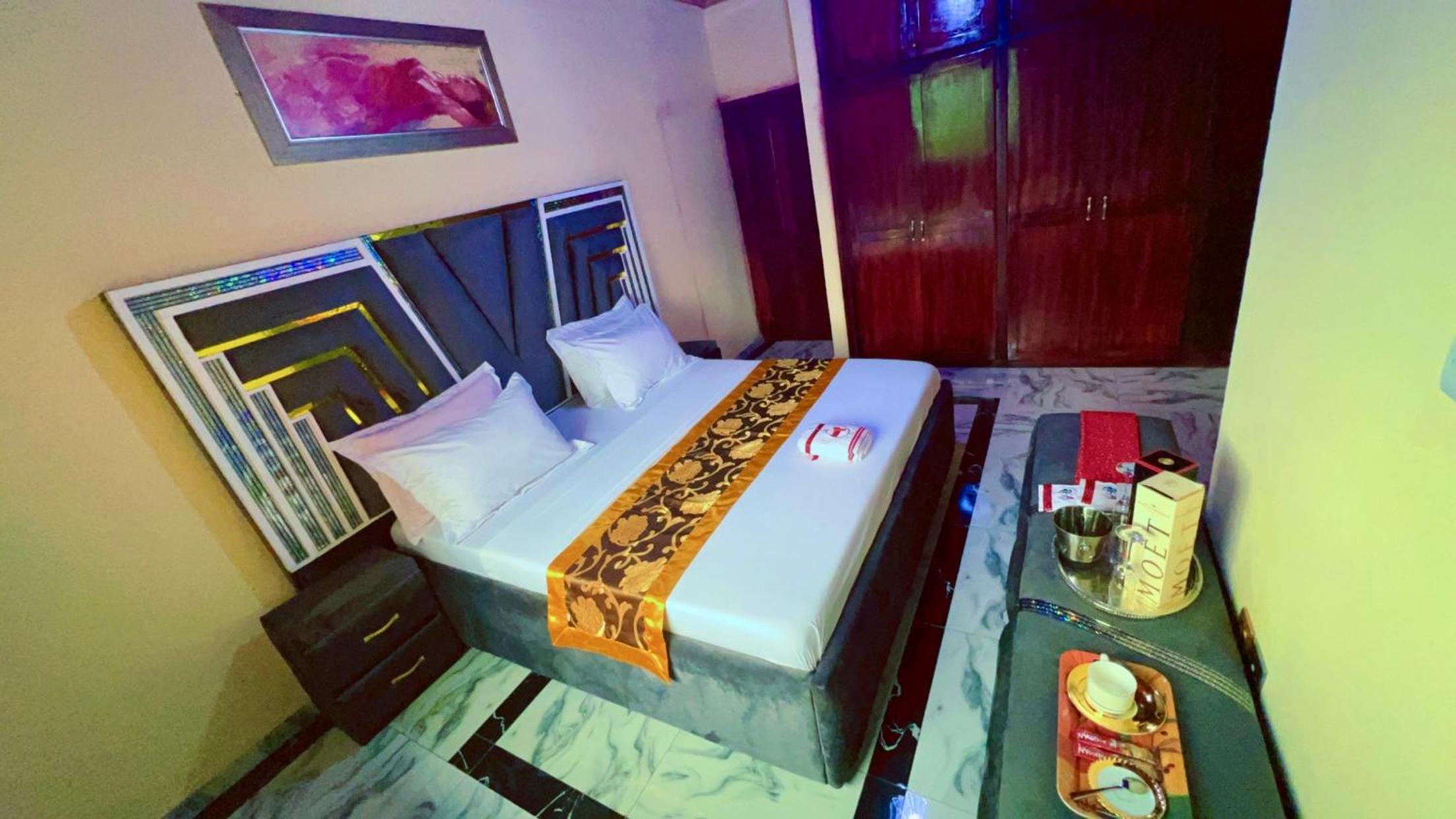 Massango Guesthouse (The Diamond Princess)