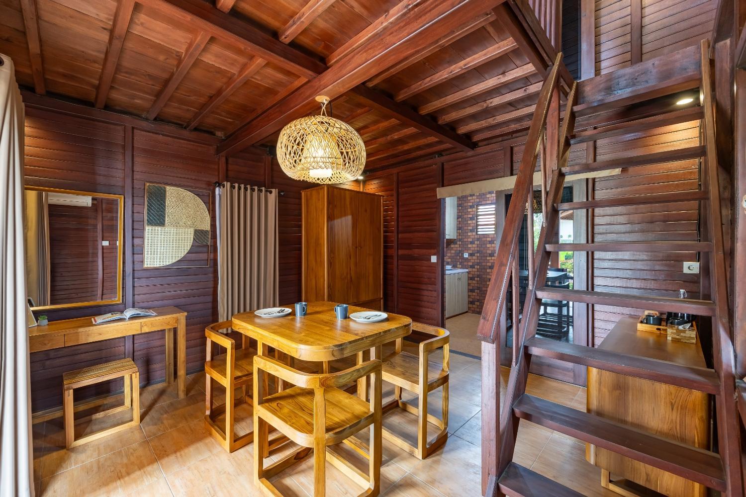Cove Villa Banjar Segara view 5