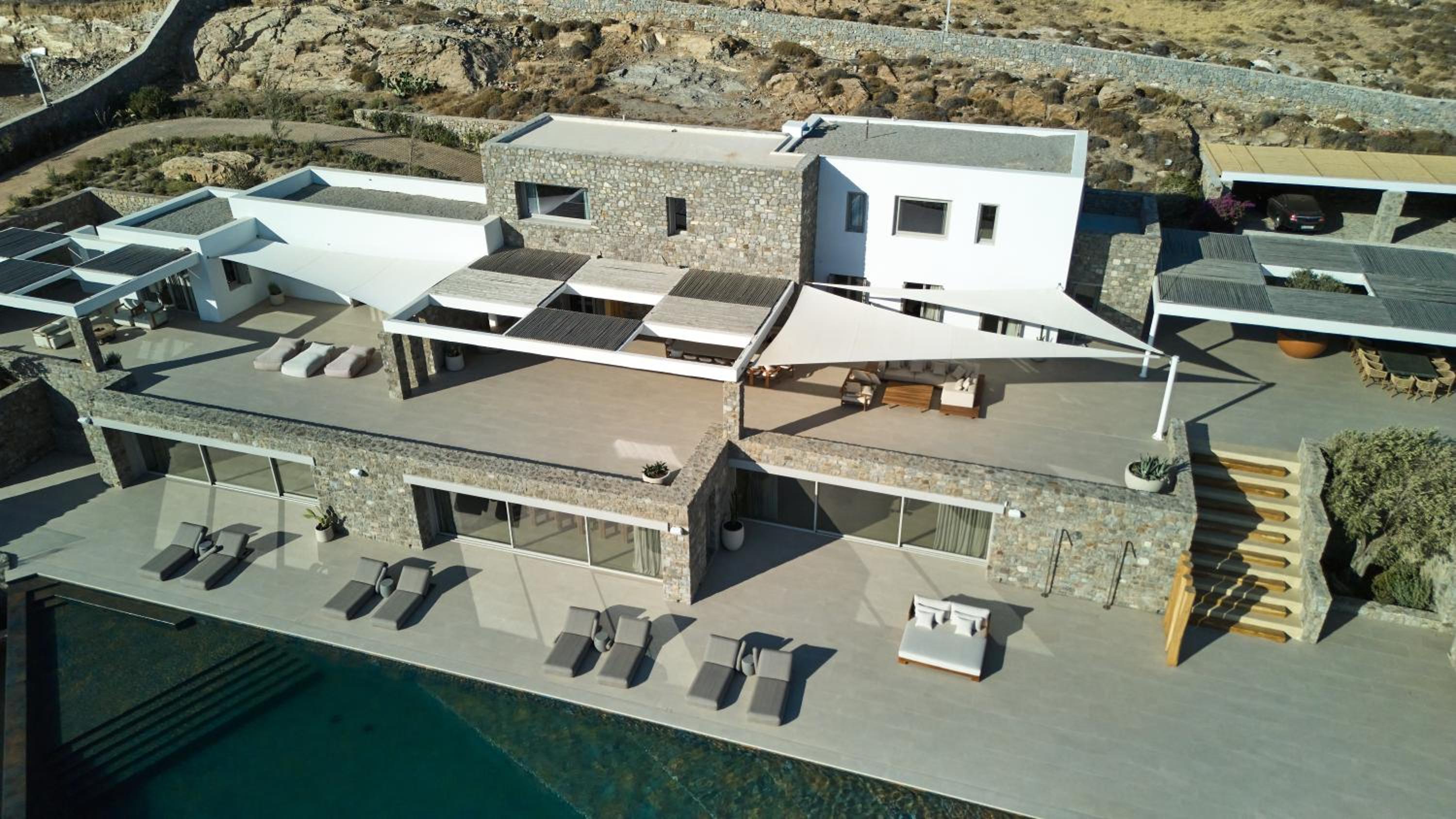 Photo 93