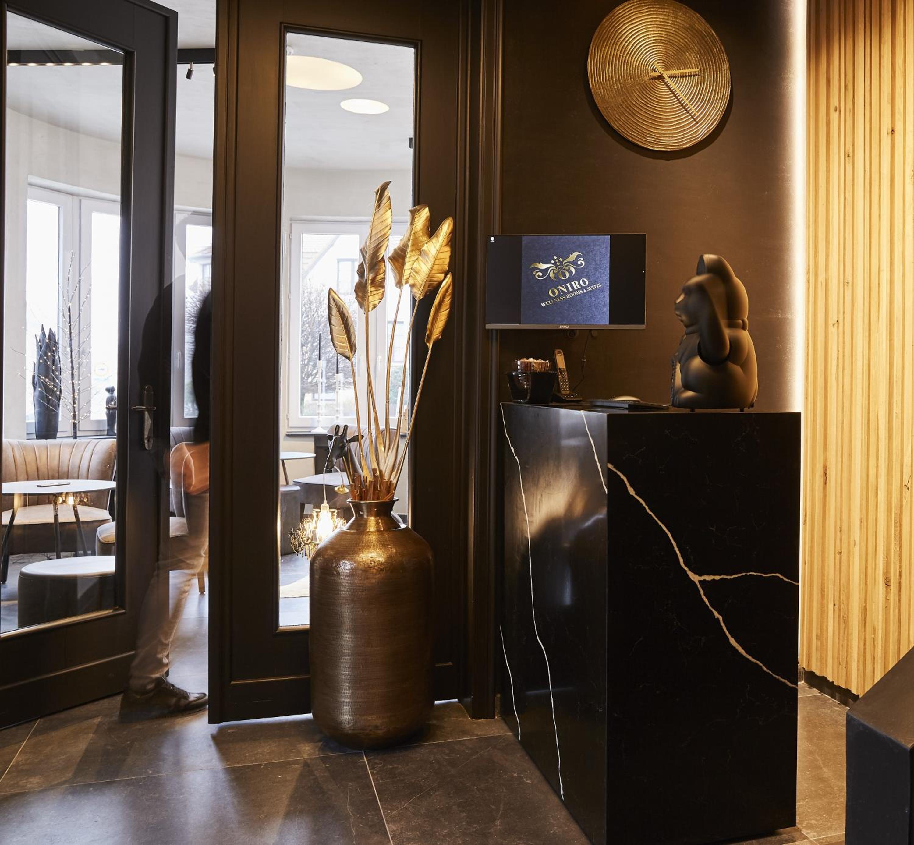 Hotel ONIRO - Luxury Rooms & Wellness Suites view 3